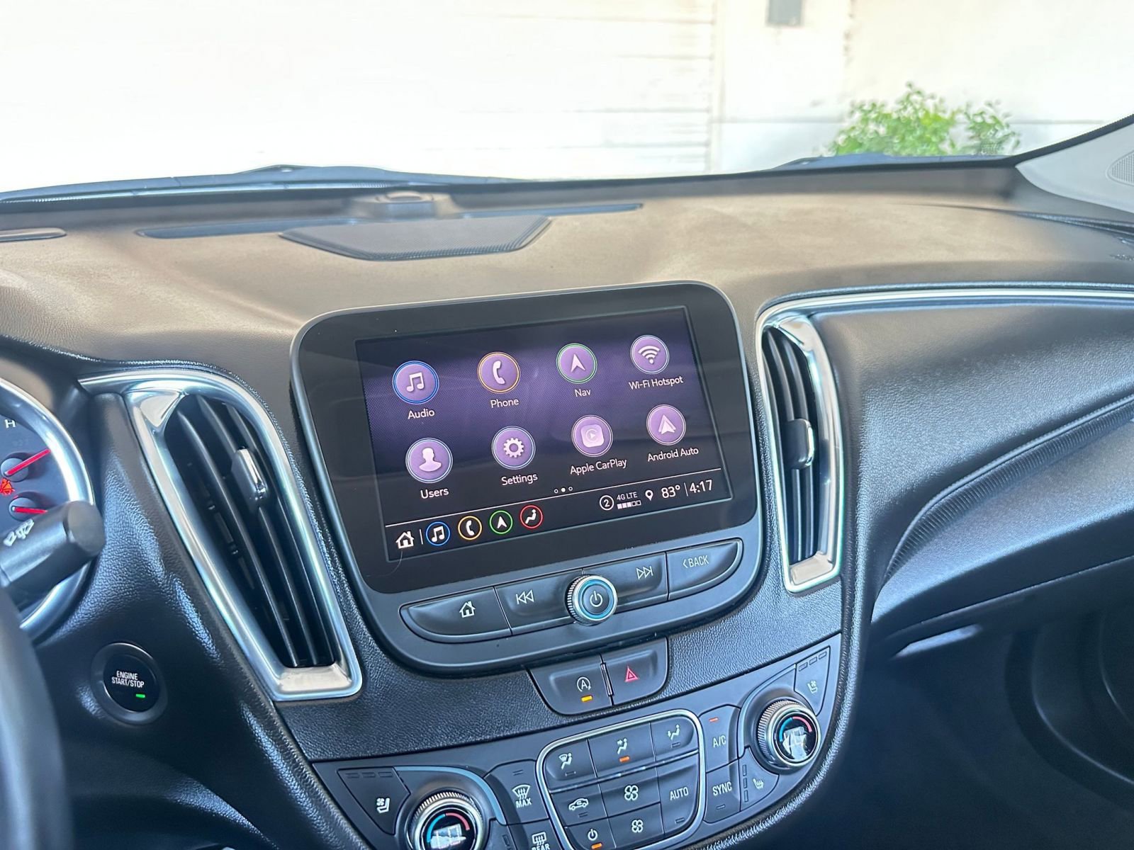 Thumbnail: 2024 Chevrolet Malibu - 21