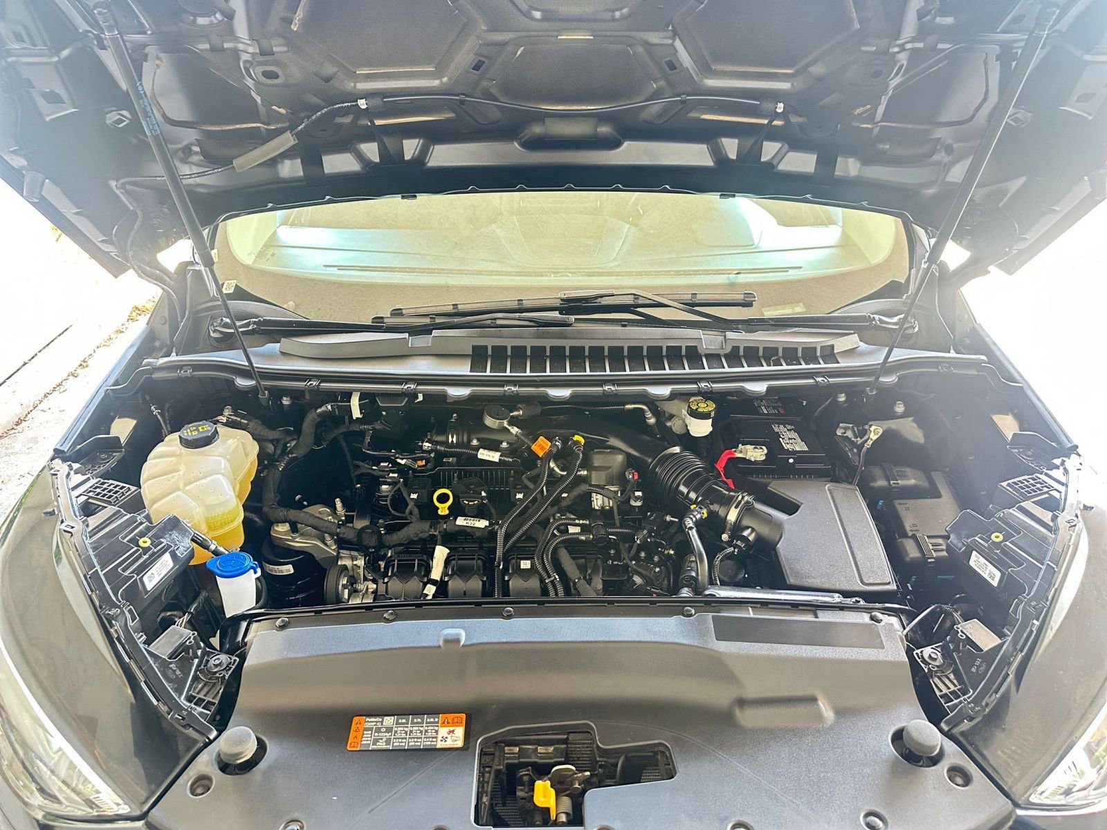 2024 Ford Edge SEL 32