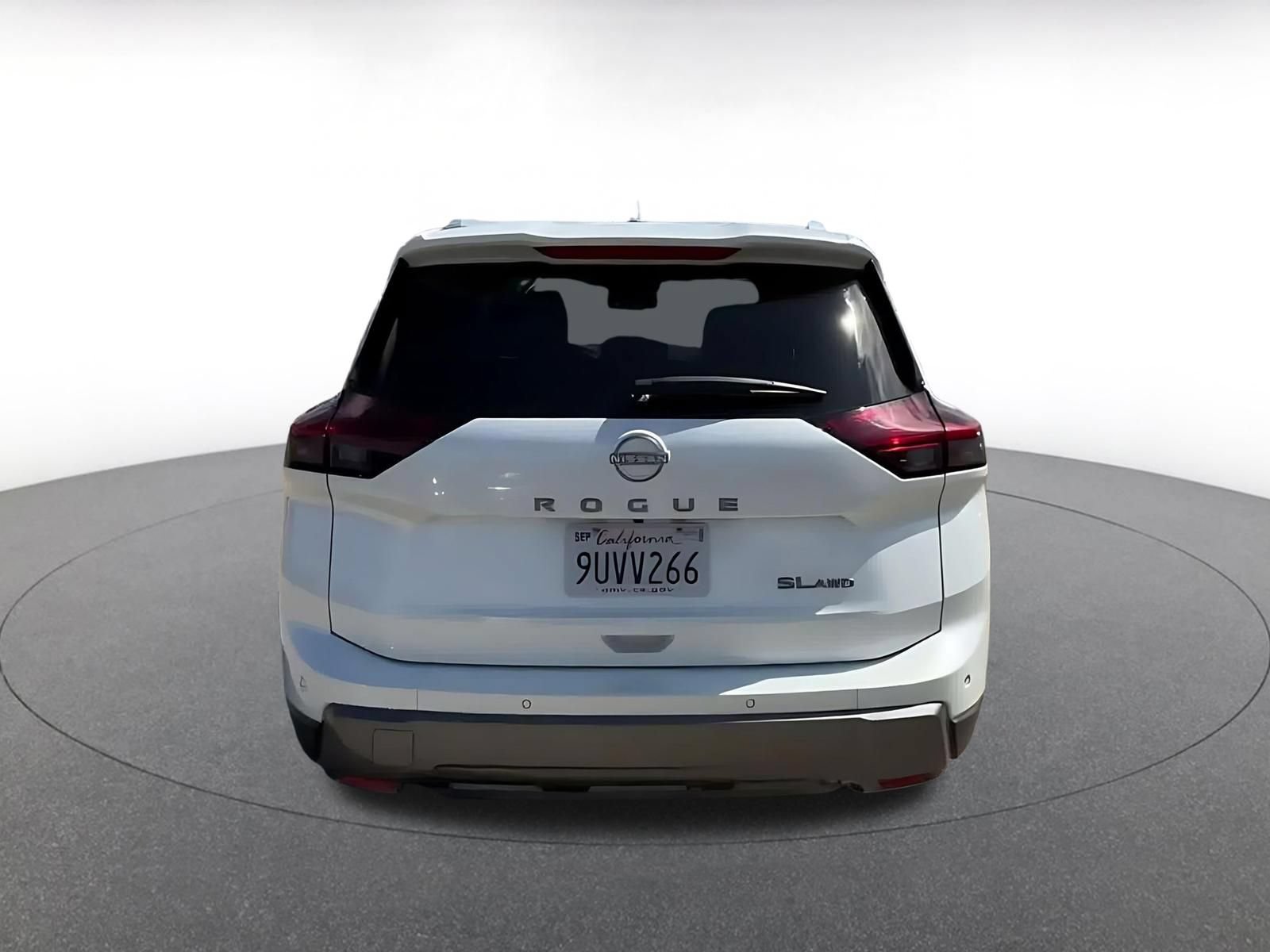 Thumbnail: 2026 Nissan Rogue - 12