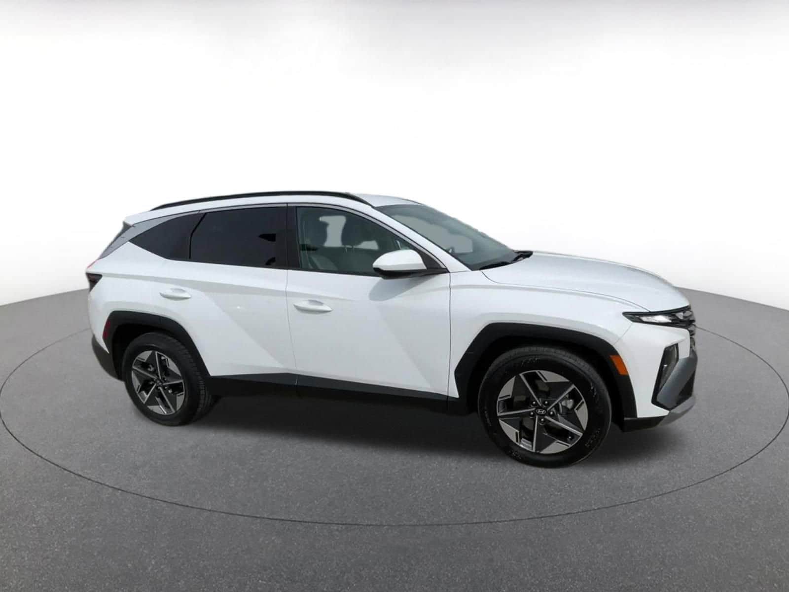 Thumbnail: 2025 Hyundai Tucson - 2