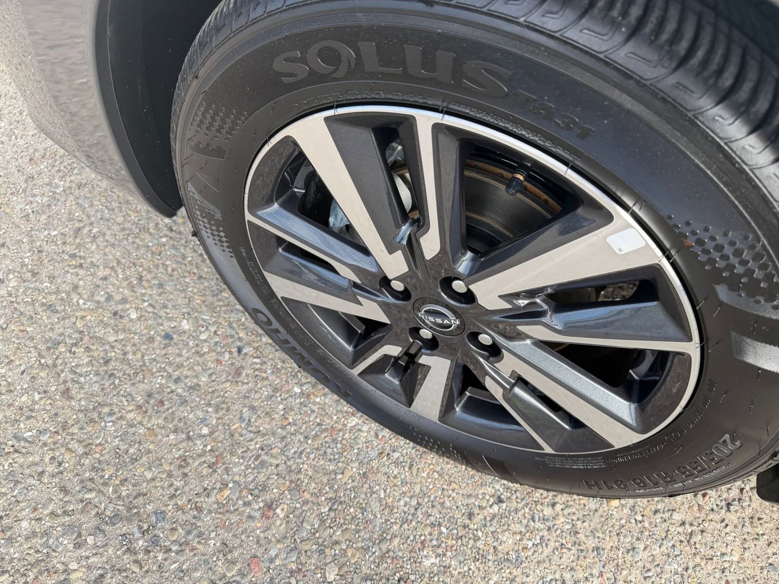 Thumbnail: 2025 Nissan Versa - 30