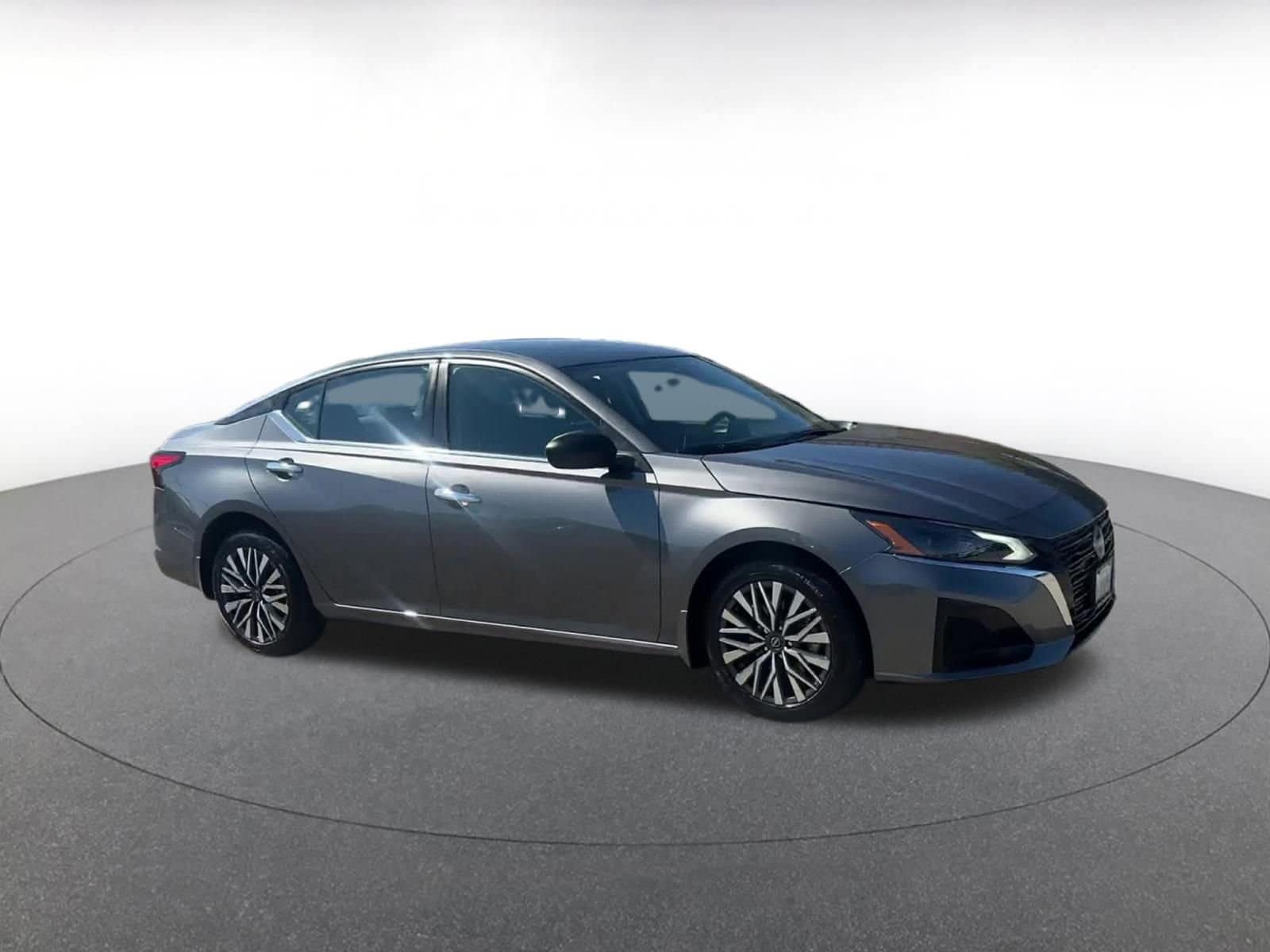Thumbnail: 2024 Nissan Altima - 2