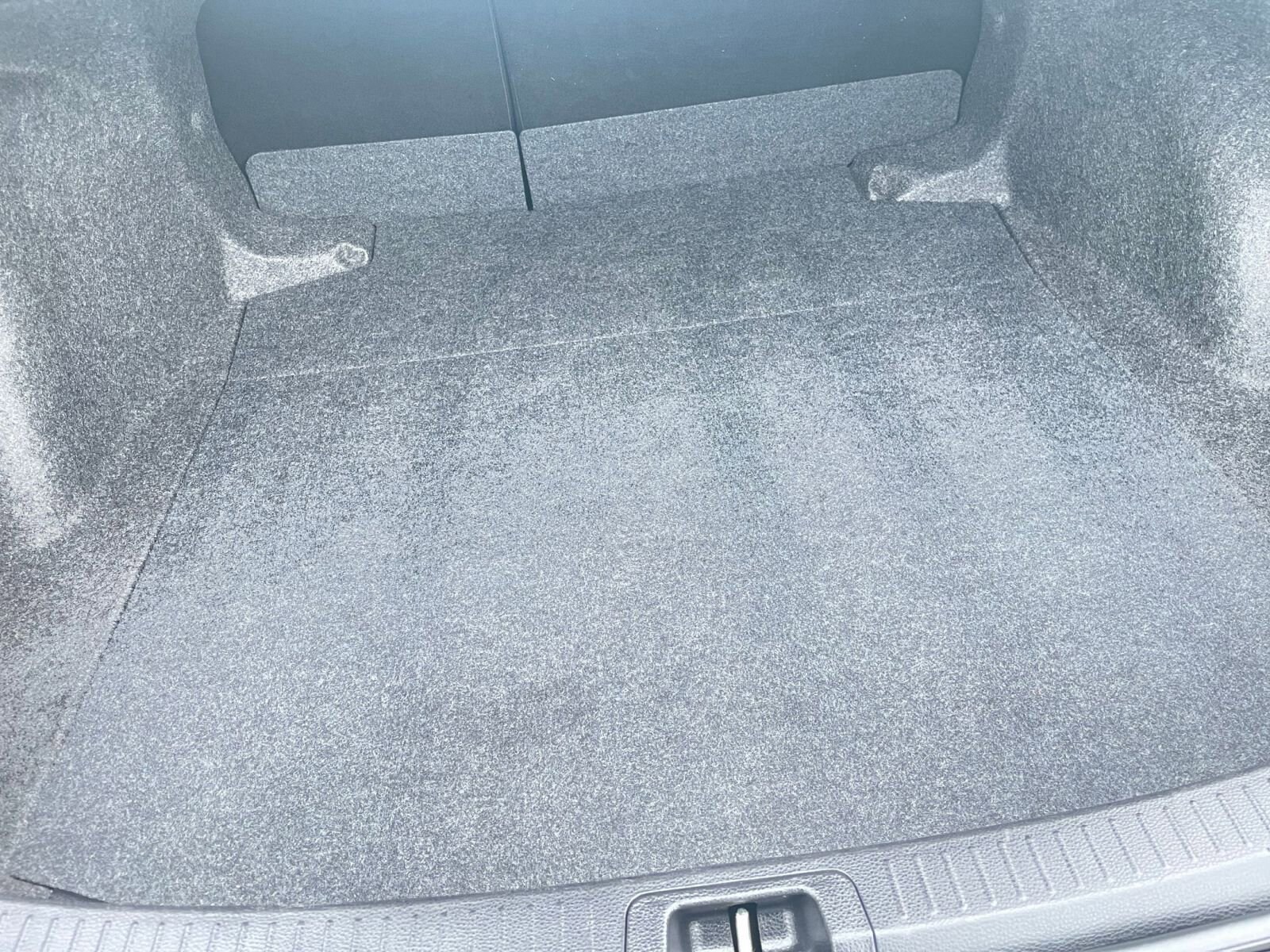 Thumbnail: 2025 Toyota Corolla - 29