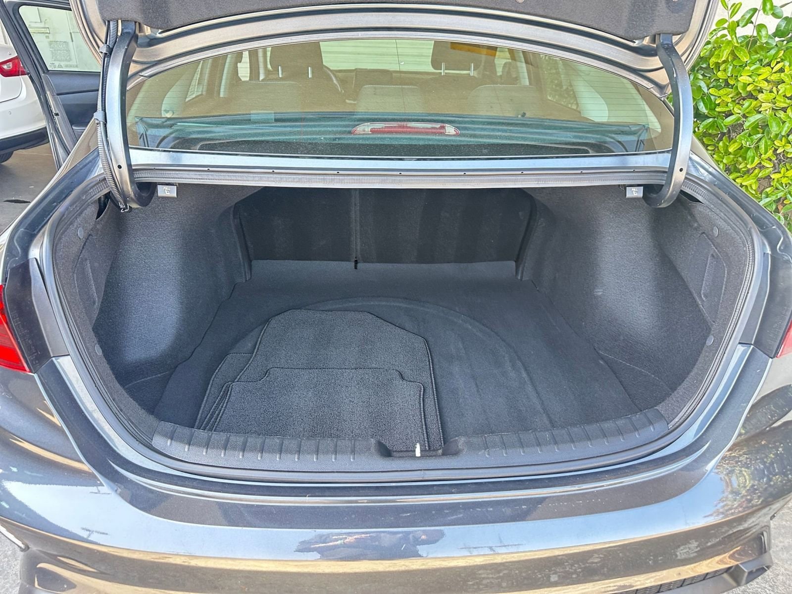2024 Volkswagen Taos S 31