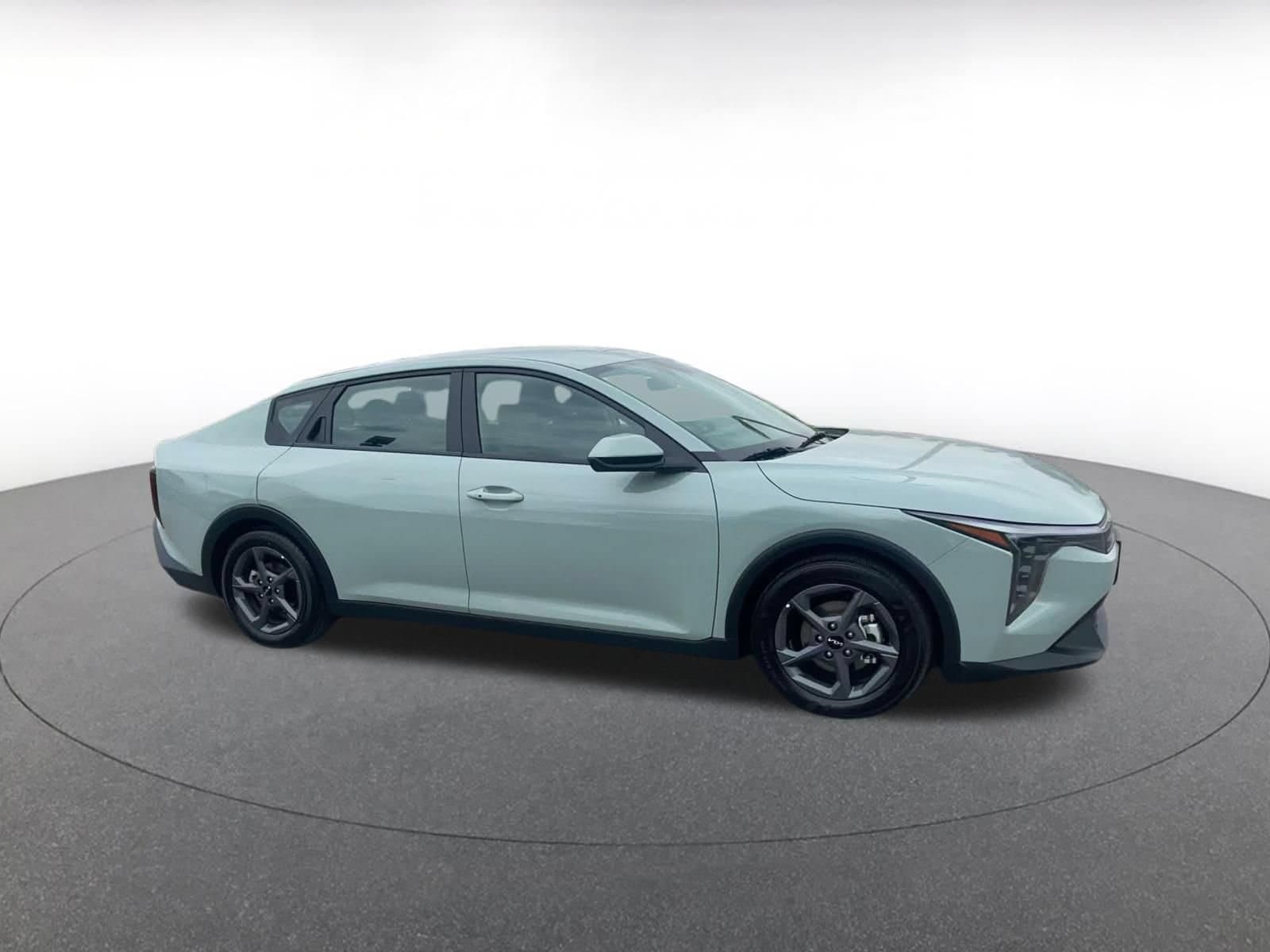 Thumbnail: 2026 Kia K4 - 2