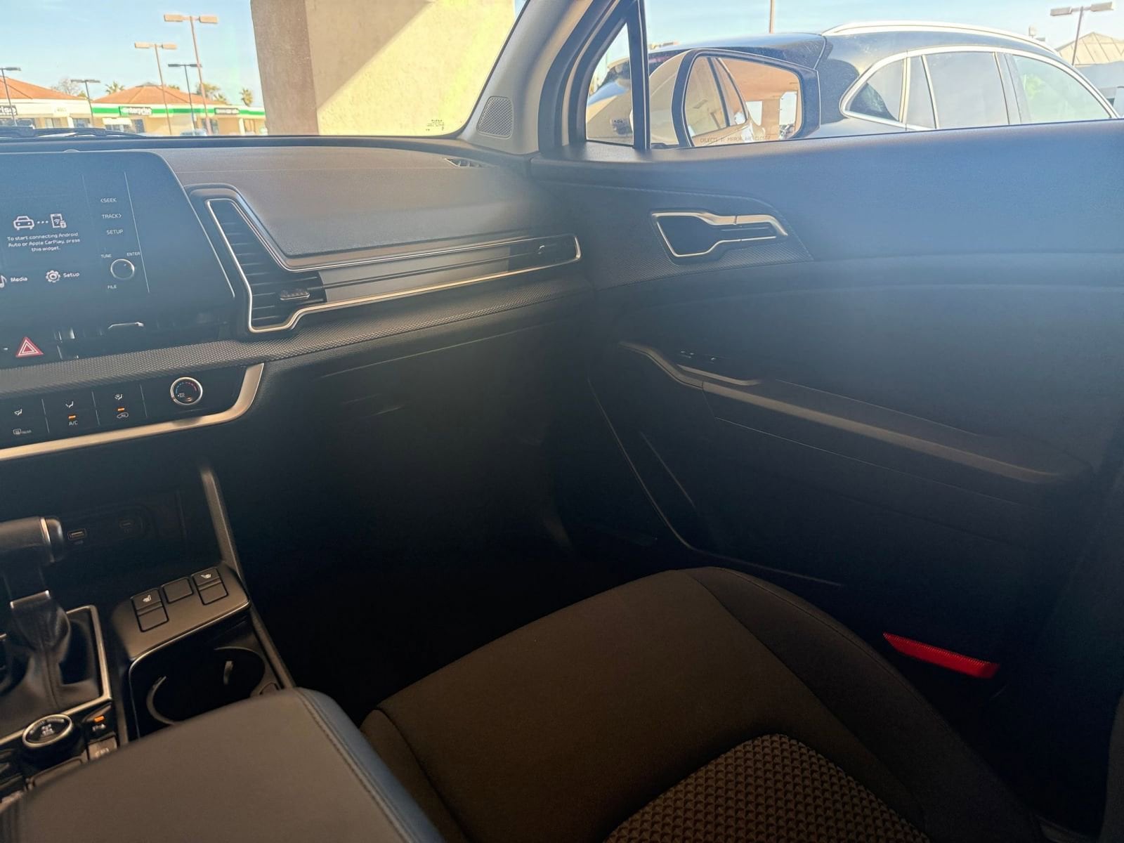 Thumbnail: 2025 Kia Sportage - 33