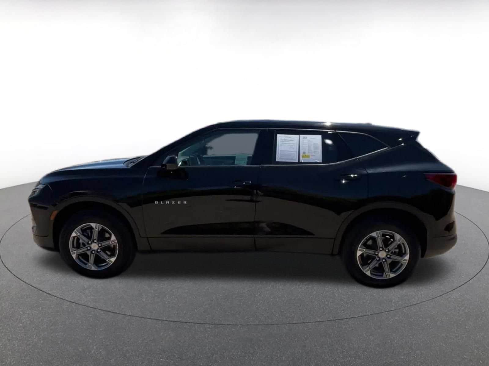 Thumbnail: 2026 Chevrolet Blazer - 9