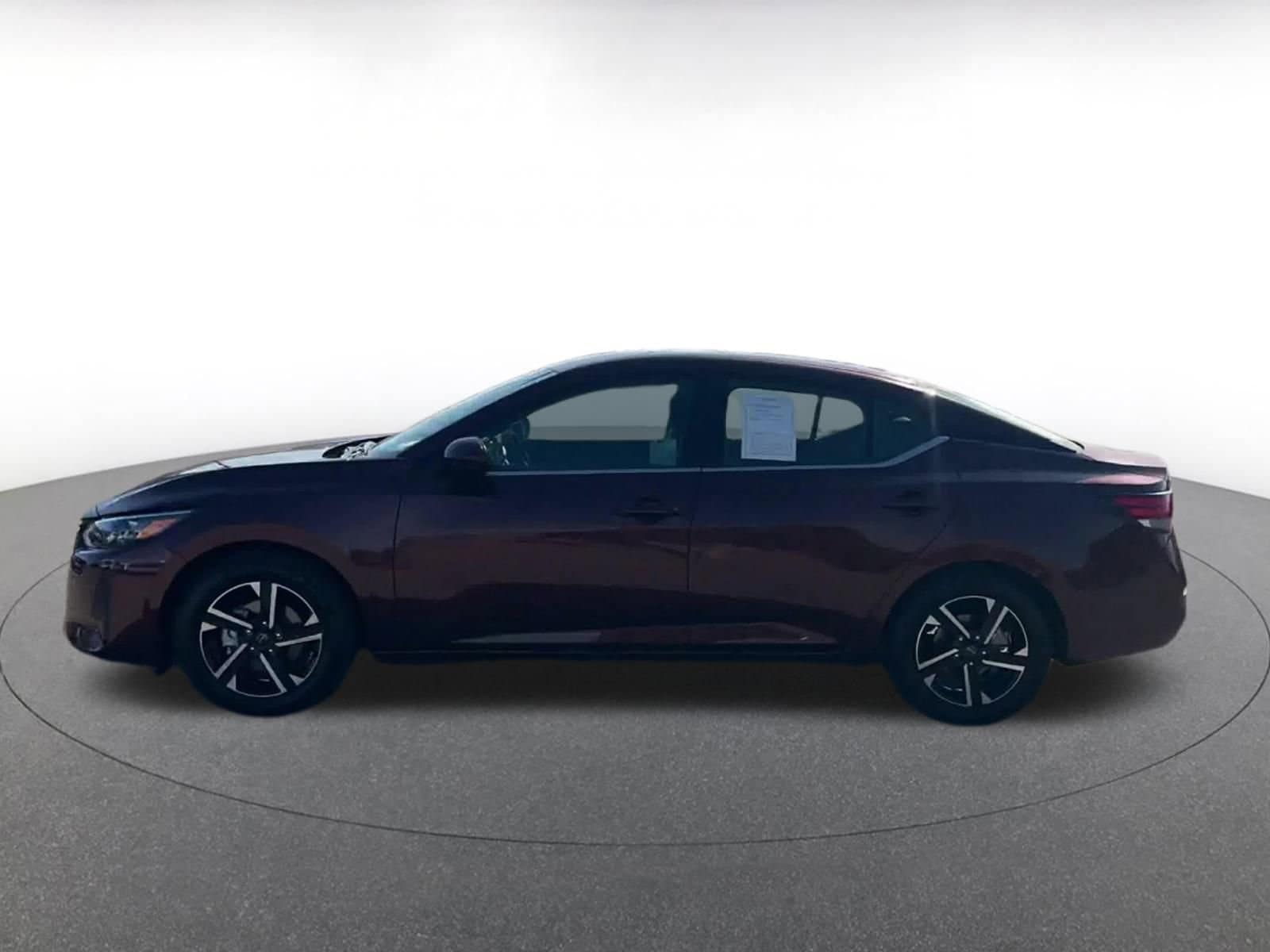 Thumbnail: 2024 Nissan Sentra - 8