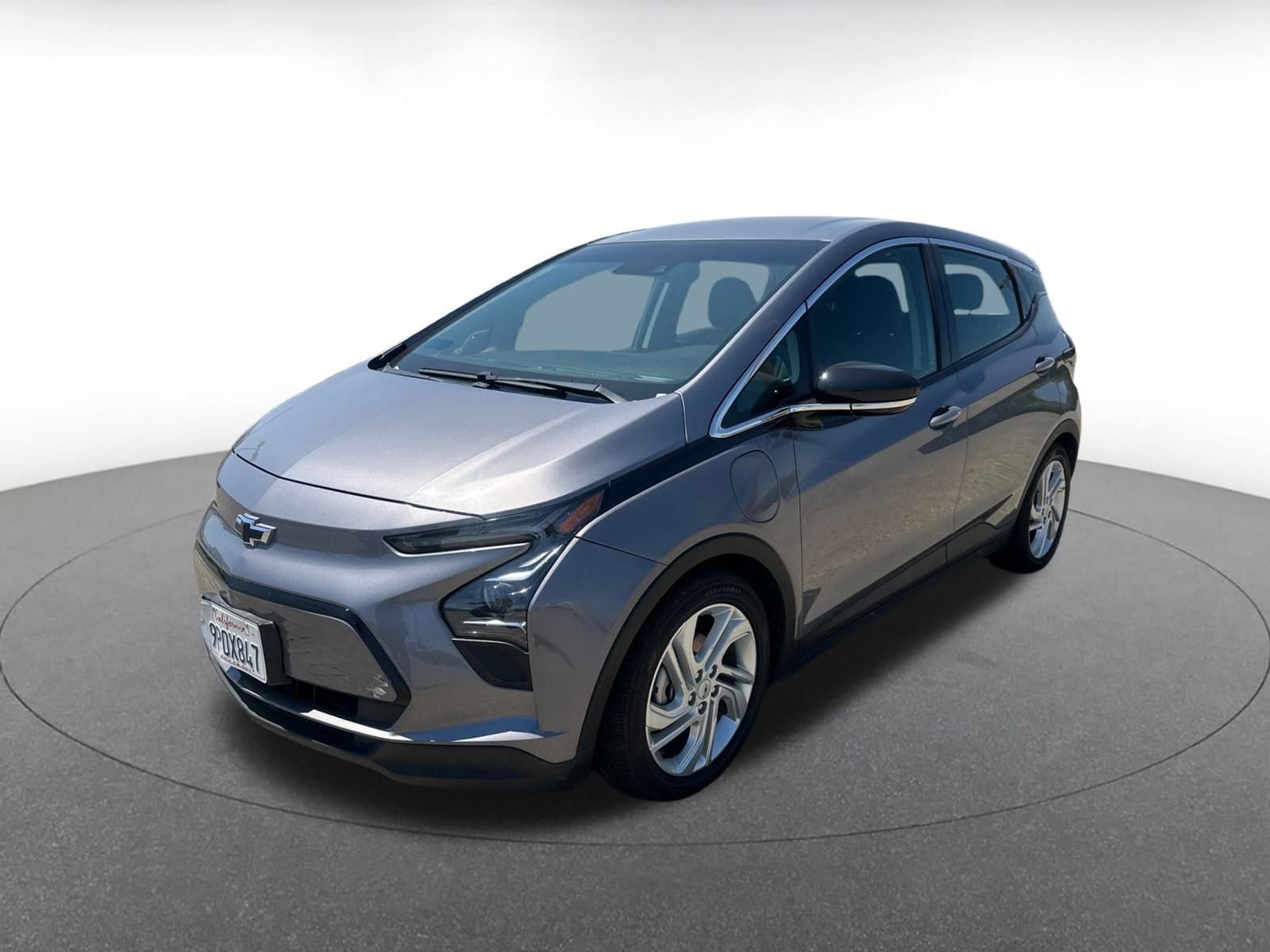 Thumbnail: 2023 Chevrolet Bolt EV - 3