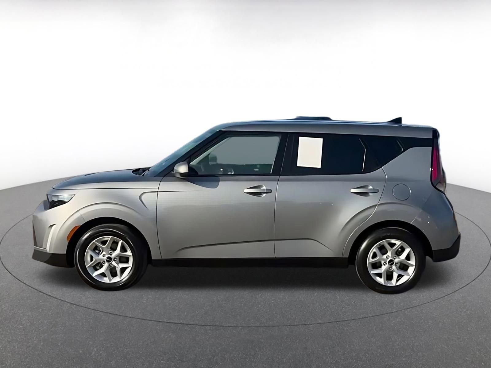 Thumbnail: 2025 Kia Soul - 8