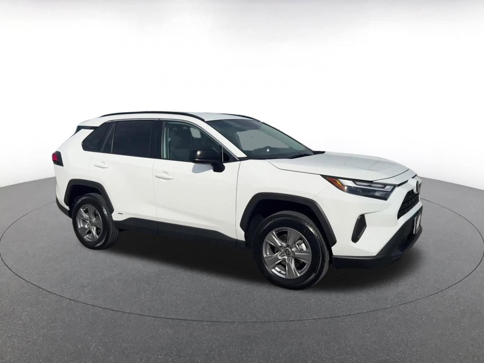 Thumbnail: 2025 Toyota RAV4 - 2