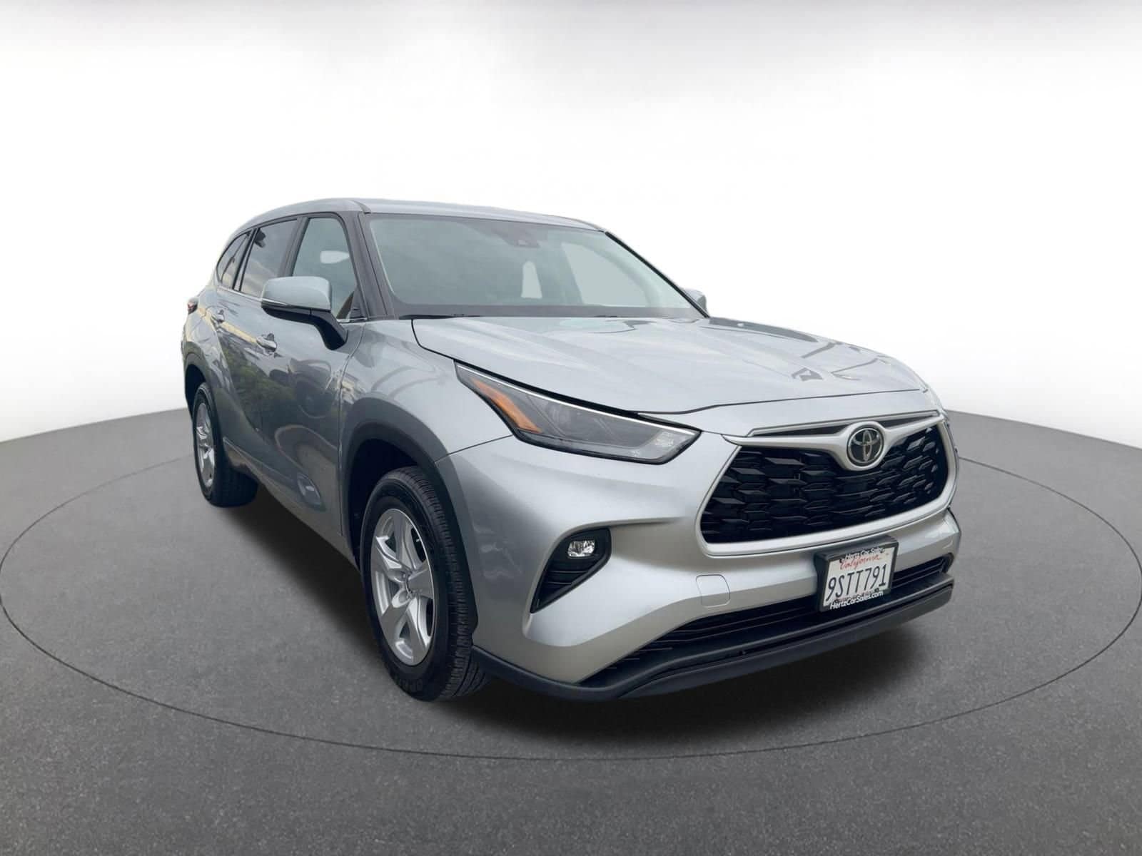 Thumbnail: 2025 Toyota Highlander - 5