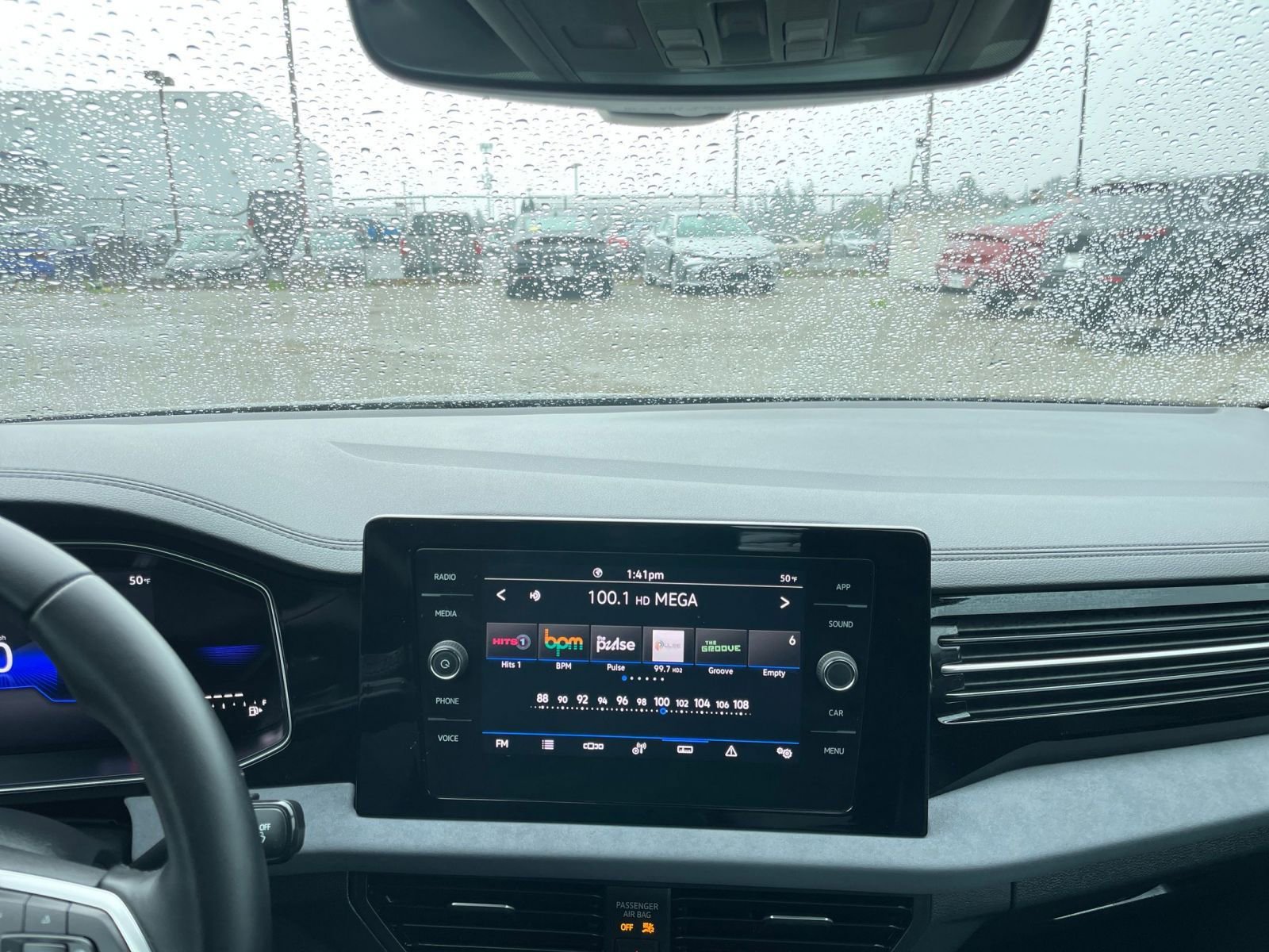 Thumbnail: 2025 Volkswagen Jetta - 34