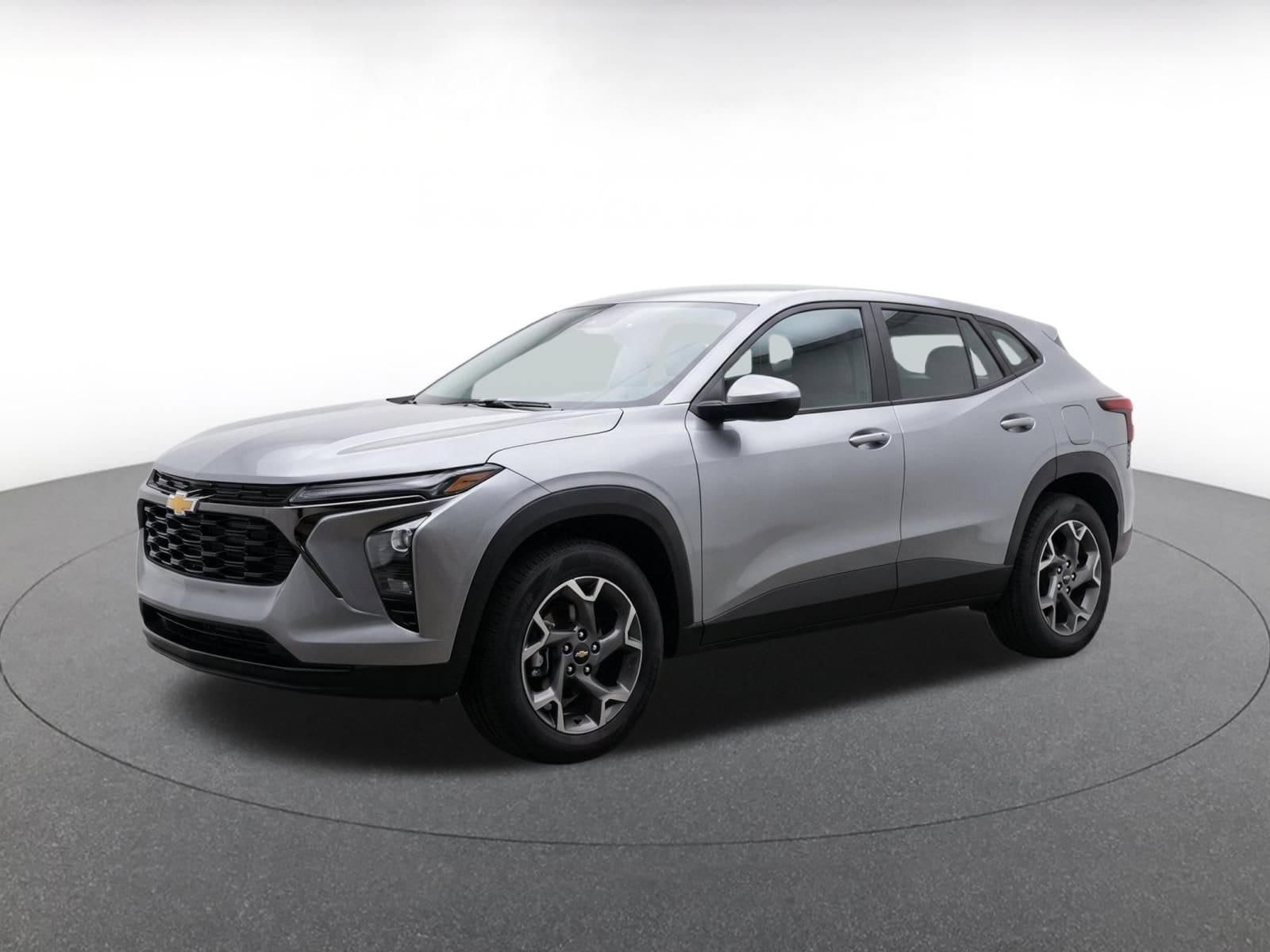 Thumbnail: 2025 Chevrolet Trax - 3