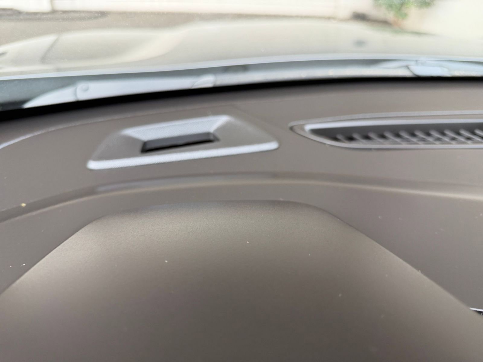 Thumbnail: 2025 Chevrolet Trax - 35