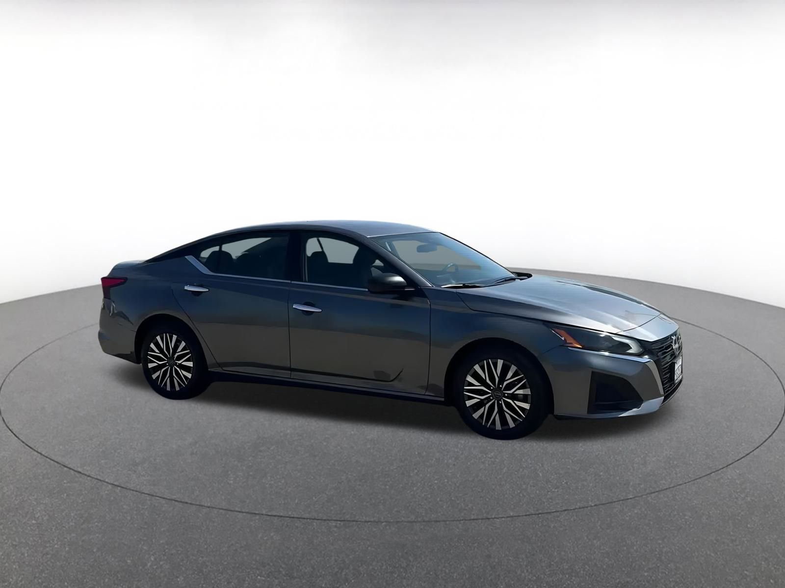Thumbnail: 2024 Nissan Altima - 2