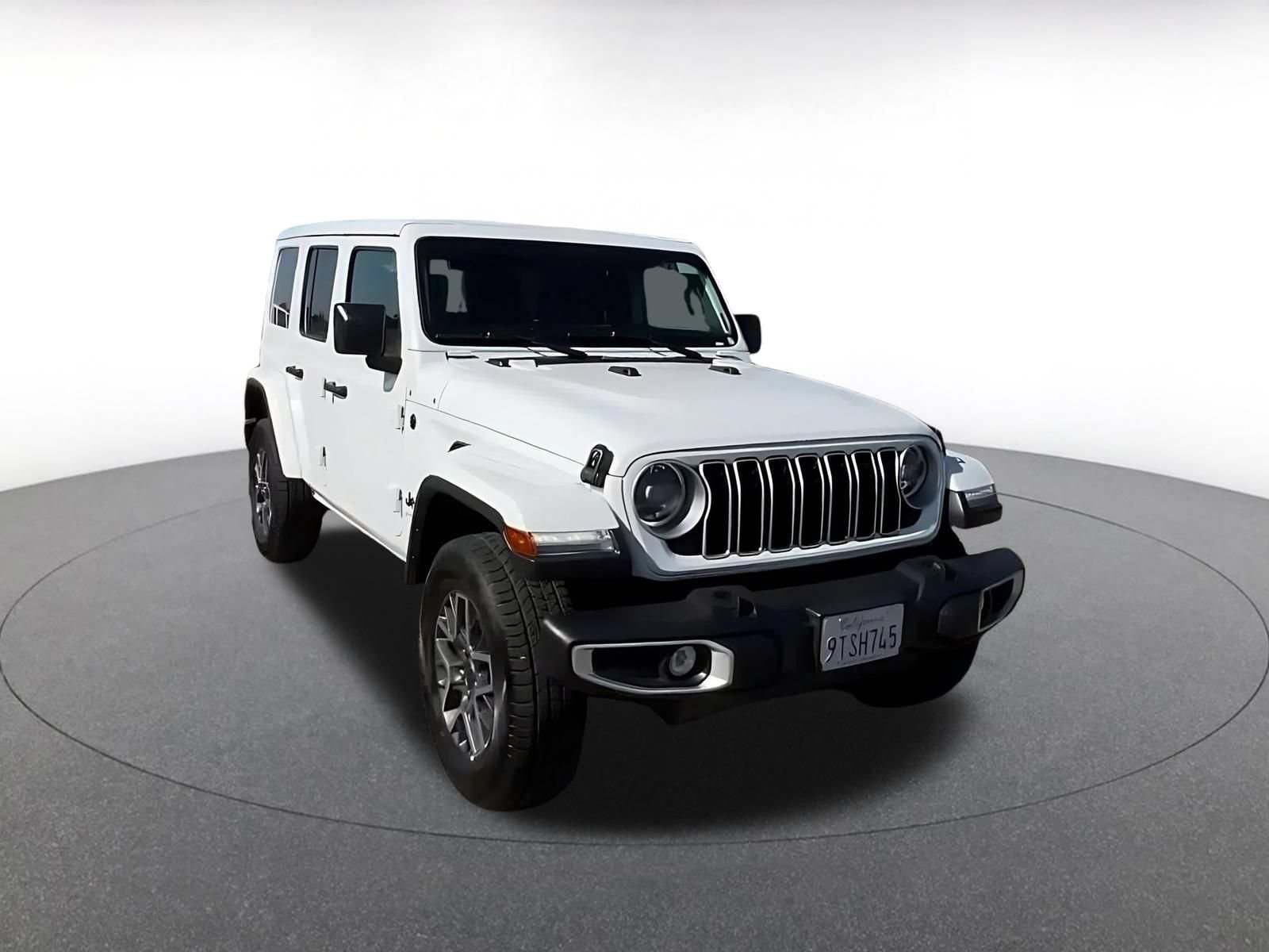 Thumbnail: 2025 Jeep Wrangler - 3