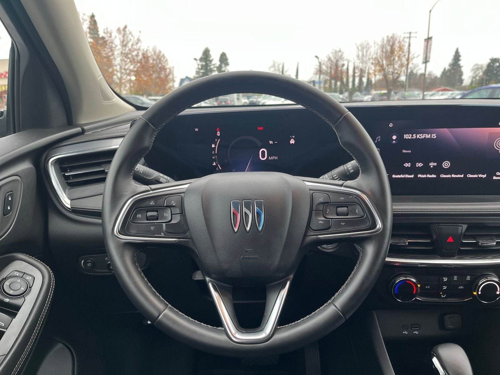 Thumbnail: 2025 Buick Encore GX - 34