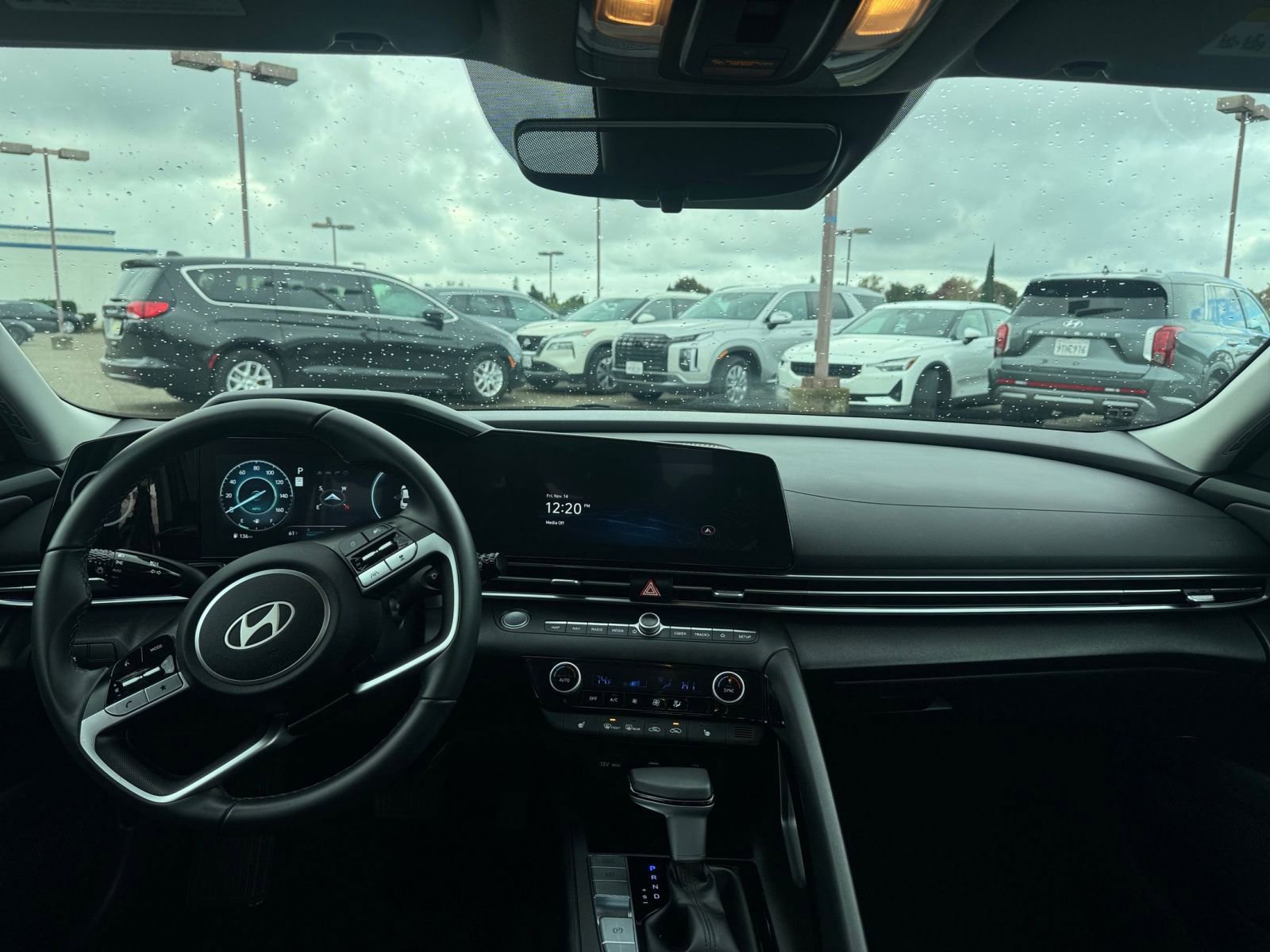 Thumbnail: 2025 Hyundai Elantra - 33