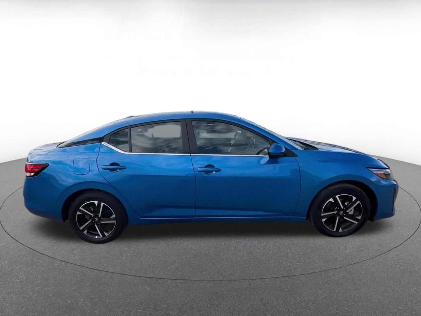 Thumbnail: 2025 Nissan Sentra - 16