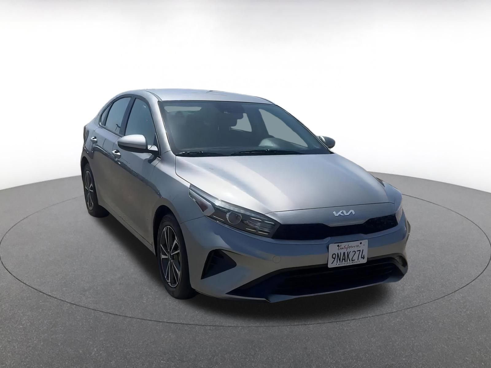 Thumbnail: 2024 Kia Forte - 2
