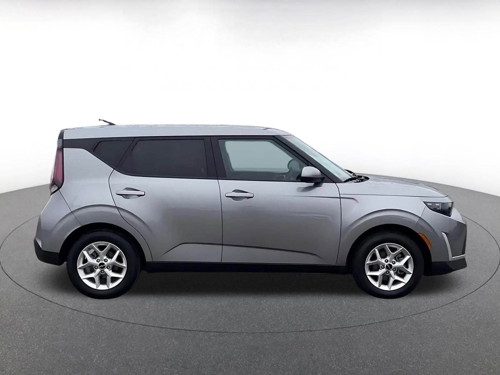 Thumbnail: 2025 Kia Soul - 16
