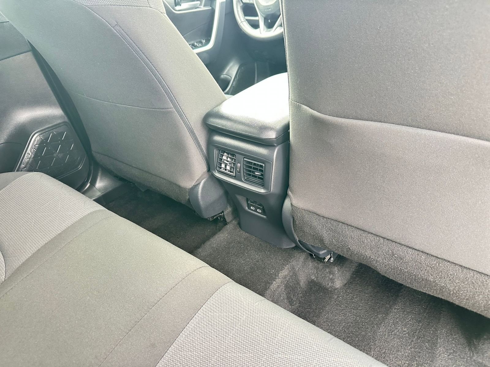 Thumbnail: 2025 Toyota RAV4 - 24