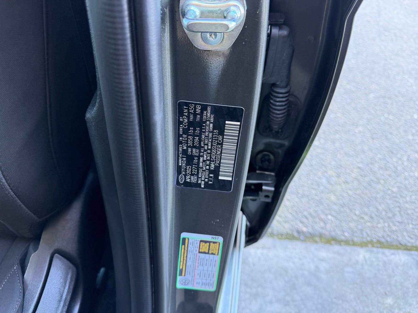 Thumbnail: 2025 Hyundai Elantra - 32