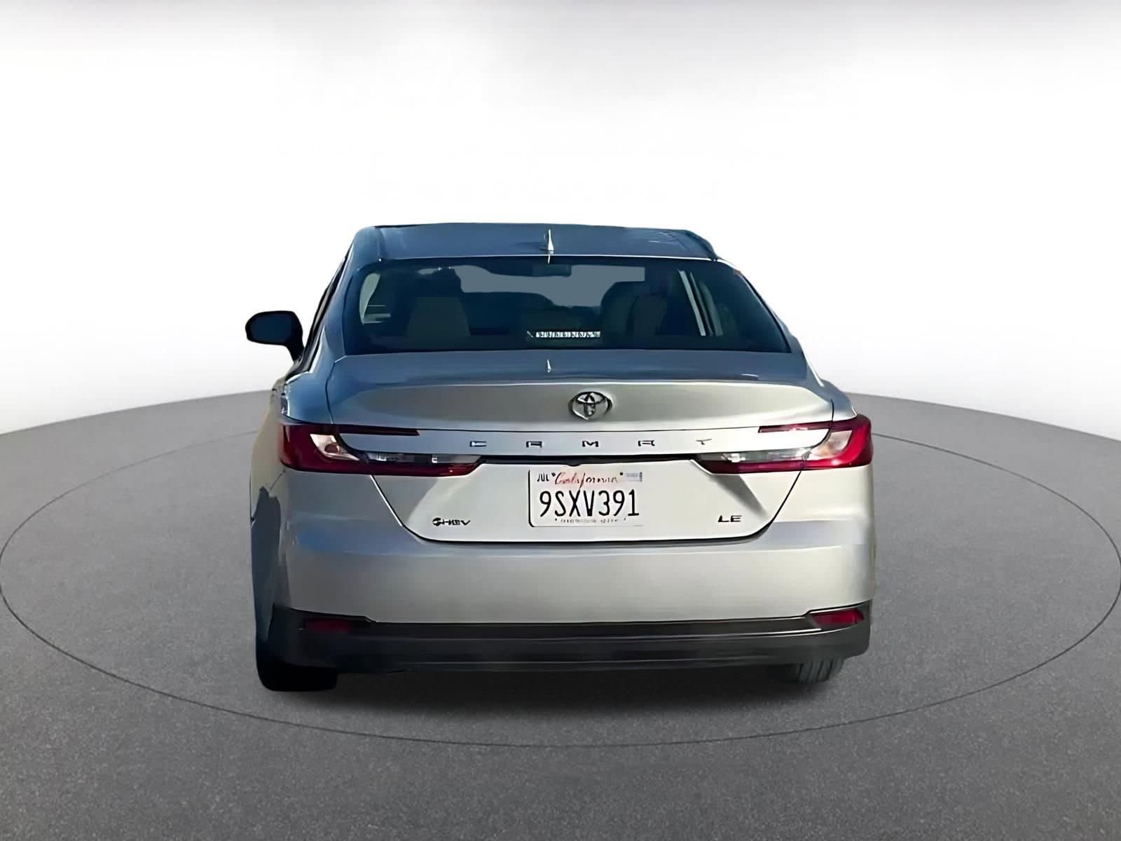 Thumbnail: 2025 Toyota Camry - 11