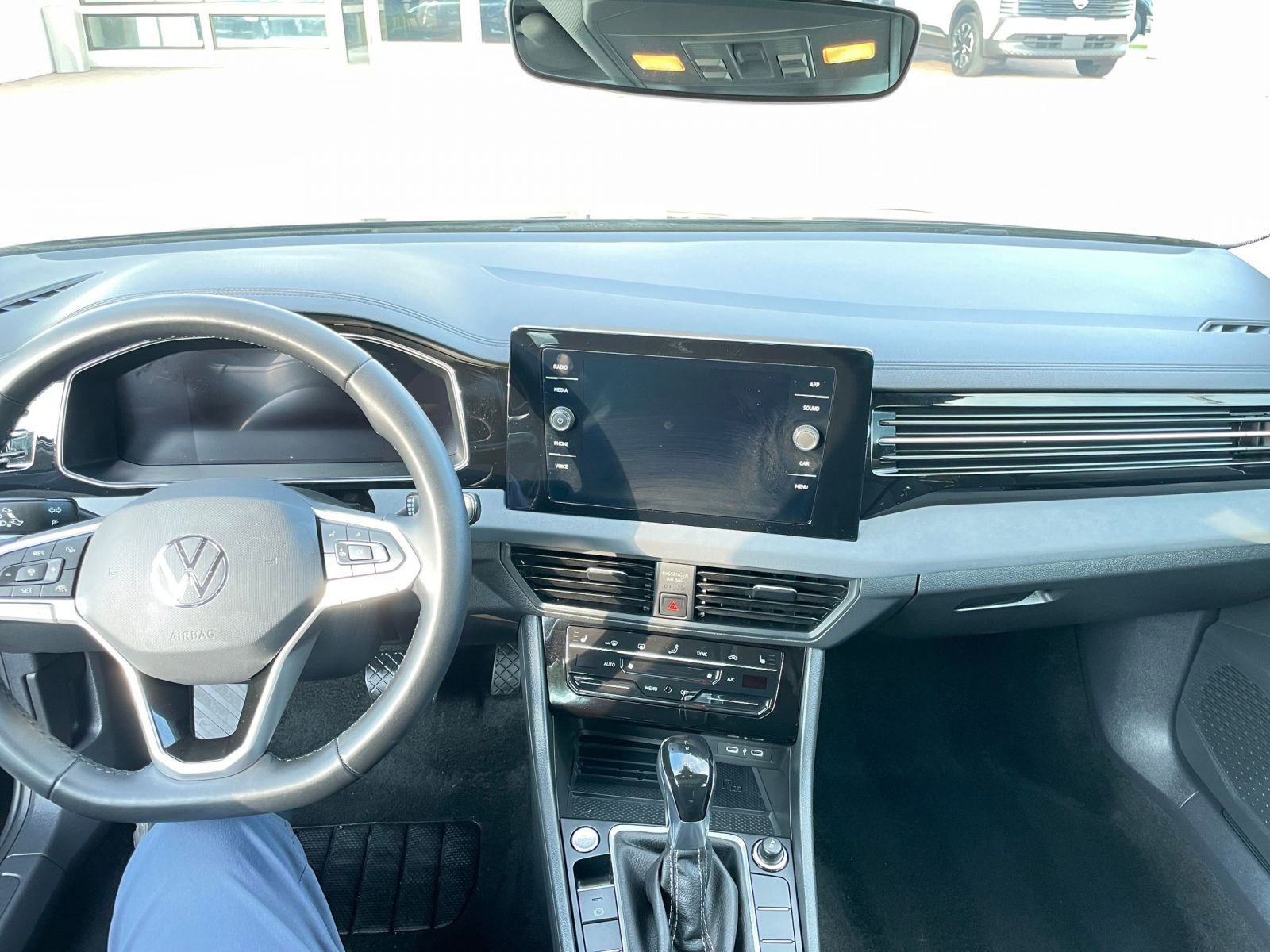 Thumbnail: 2025 Volkswagen Jetta - 34