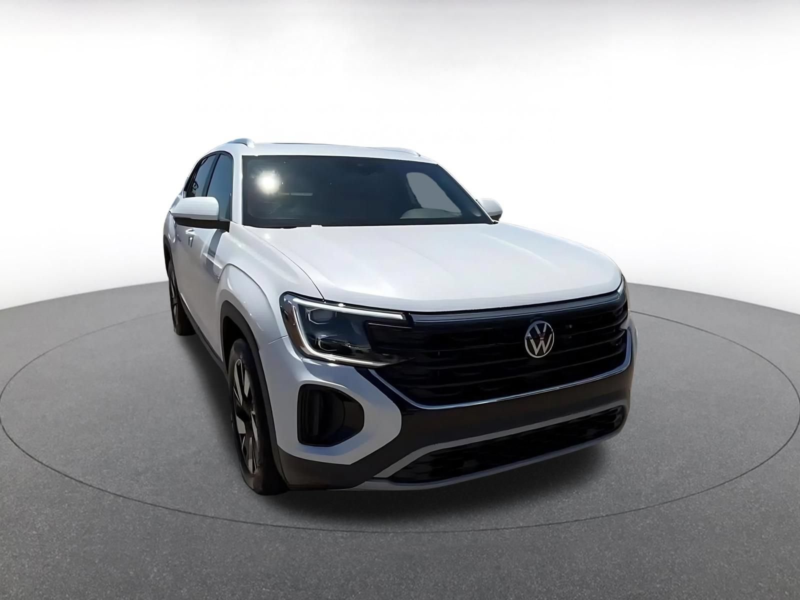 Thumbnail: 2026 Volkswagen Atlas - 3