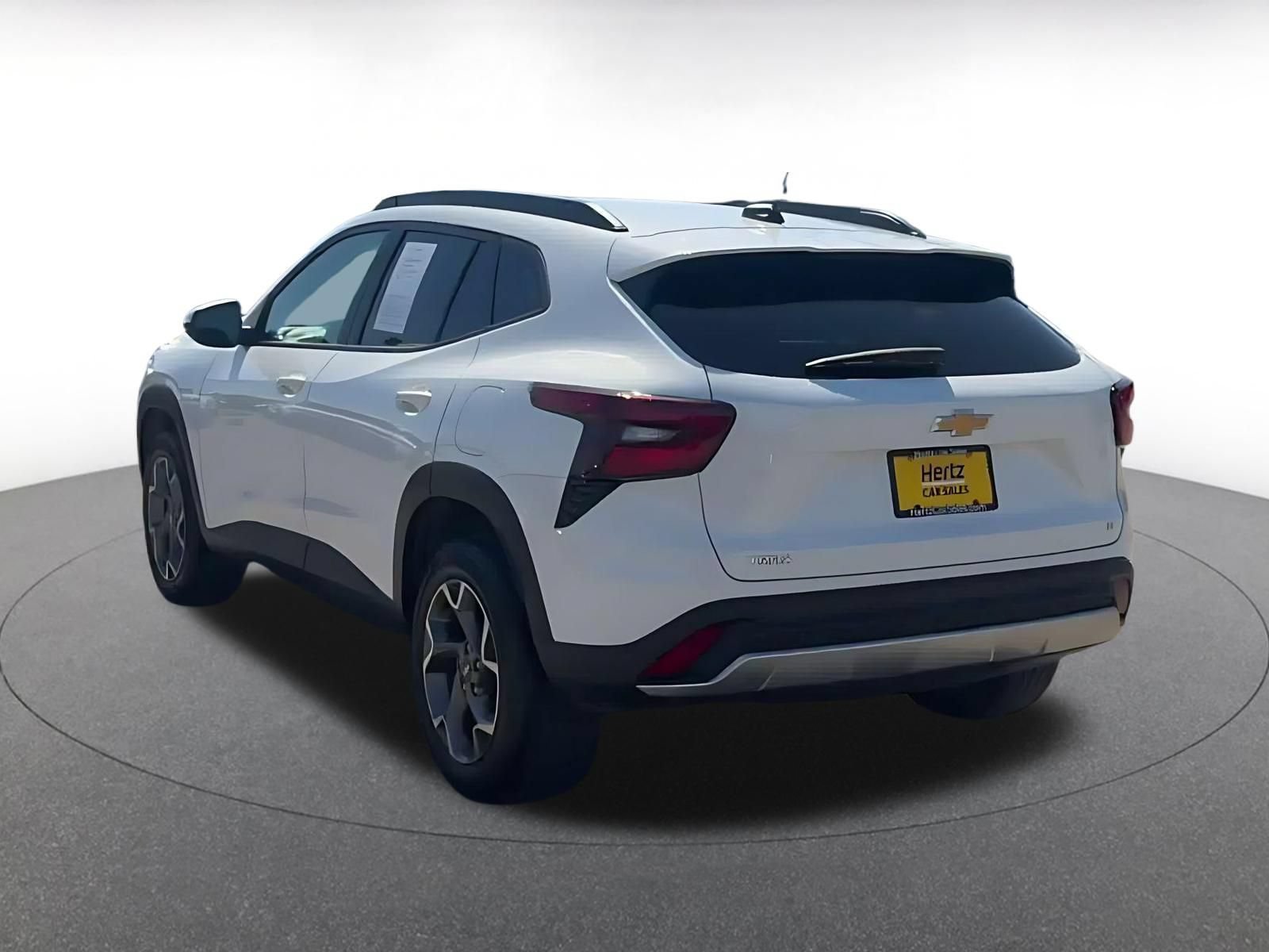 Thumbnail: 2025 Chevrolet Trax - 10