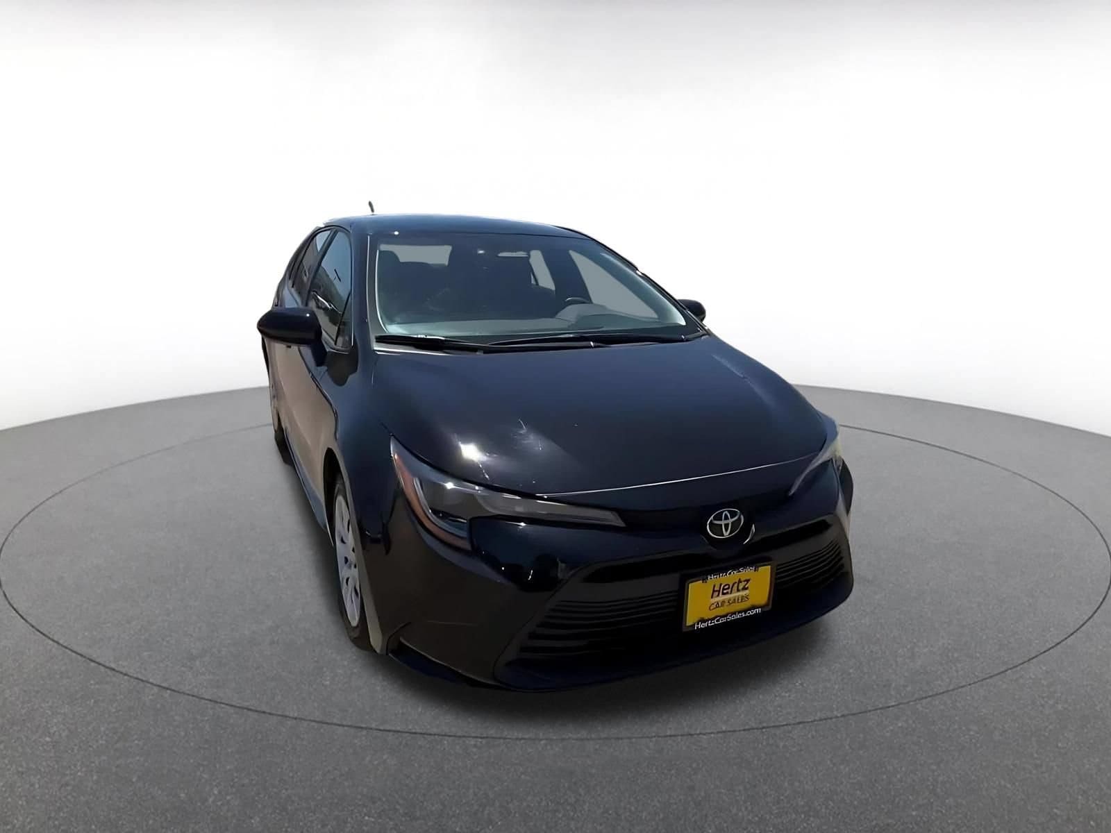 Thumbnail: 2025 Toyota Corolla - 3