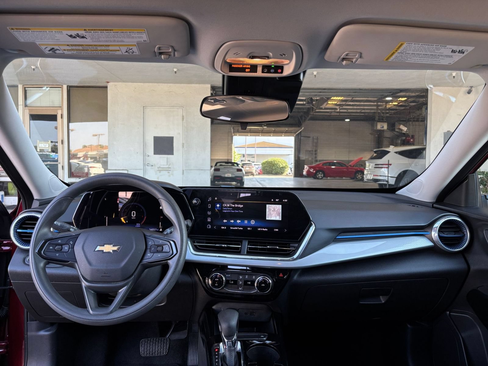 Thumbnail: 2025 Chevrolet Trax - 32