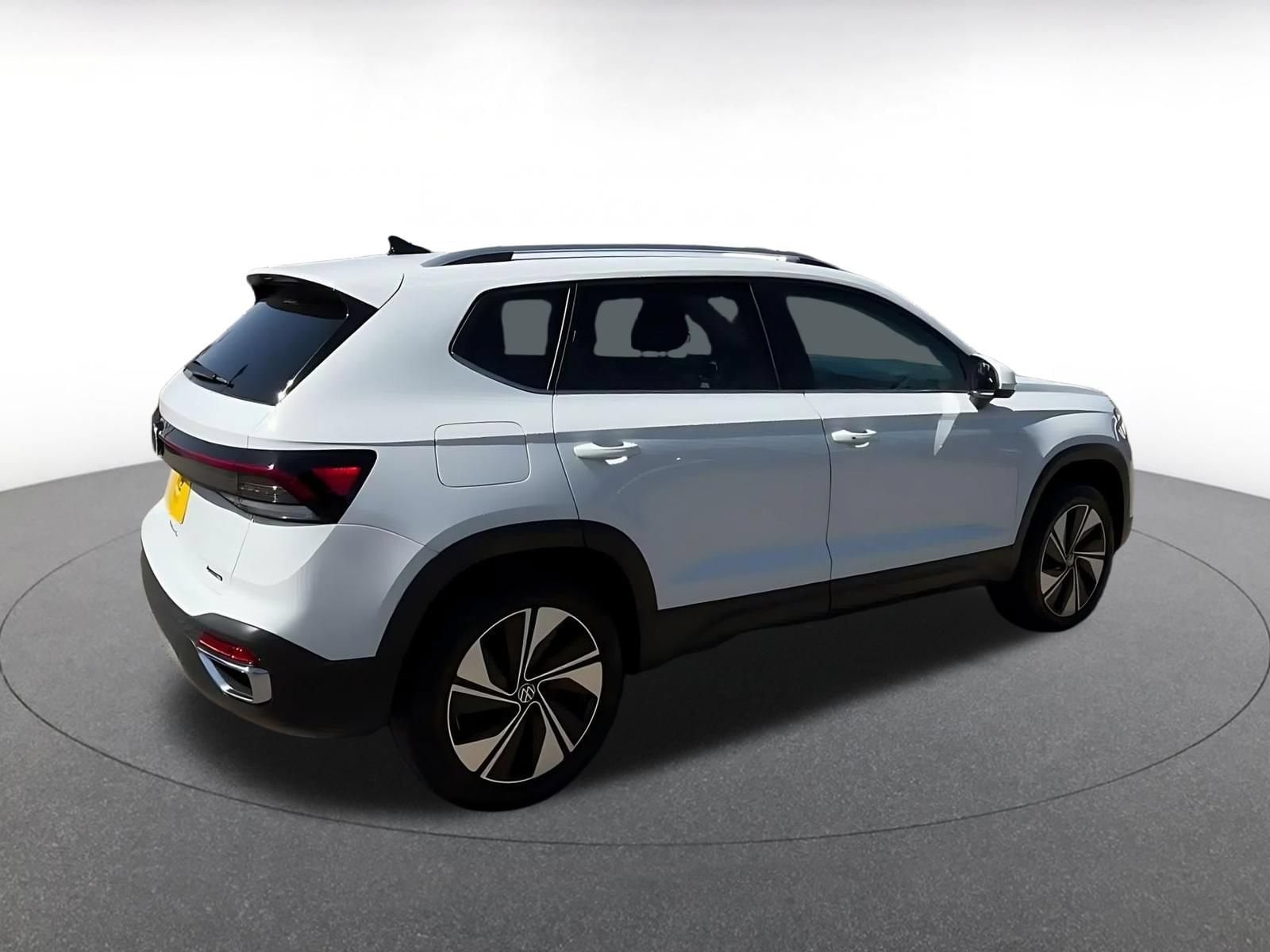 Thumbnail: 2026 Volkswagen Taos - 15