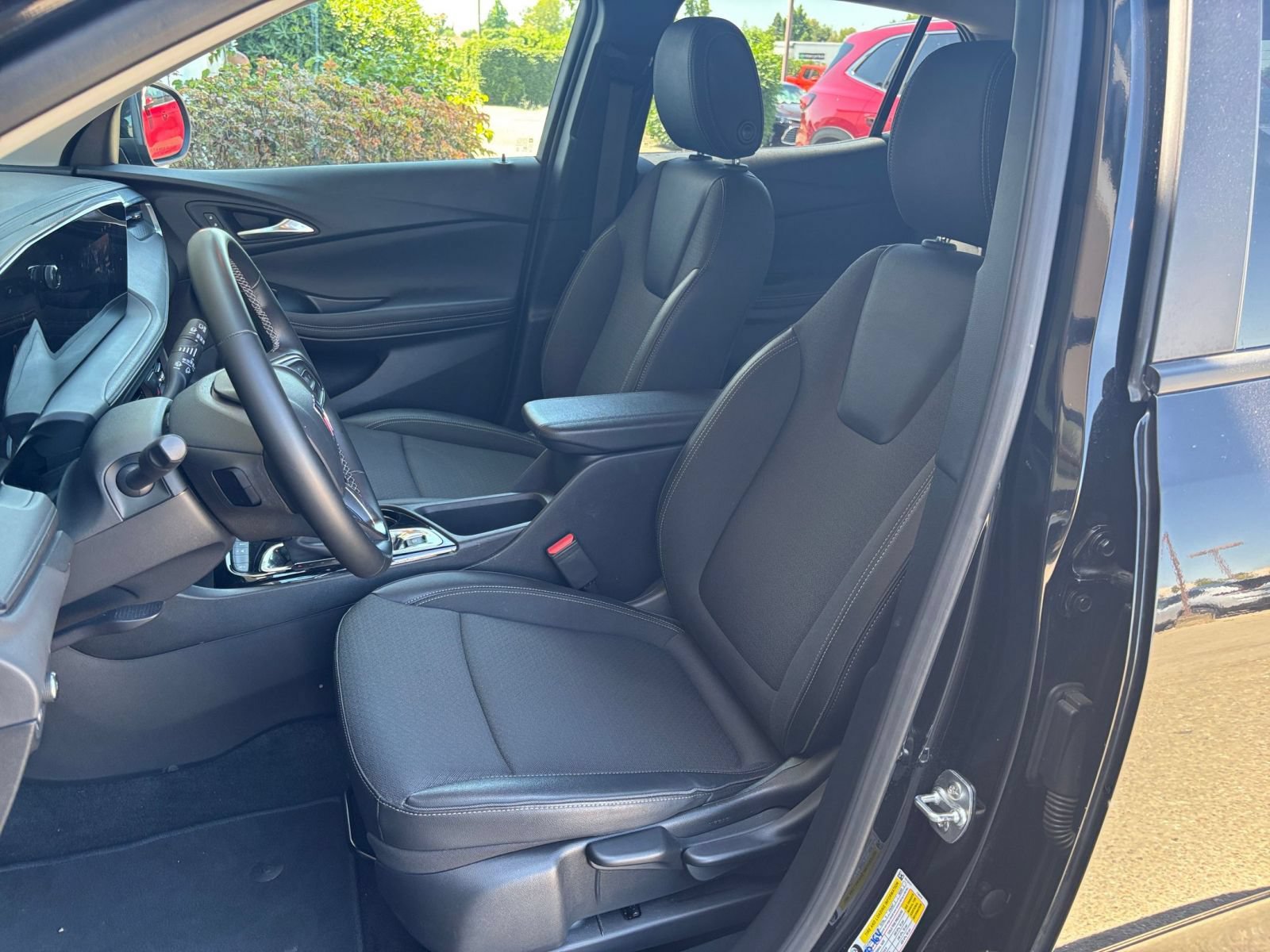 Thumbnail: 2025 Buick Encore GX - 35