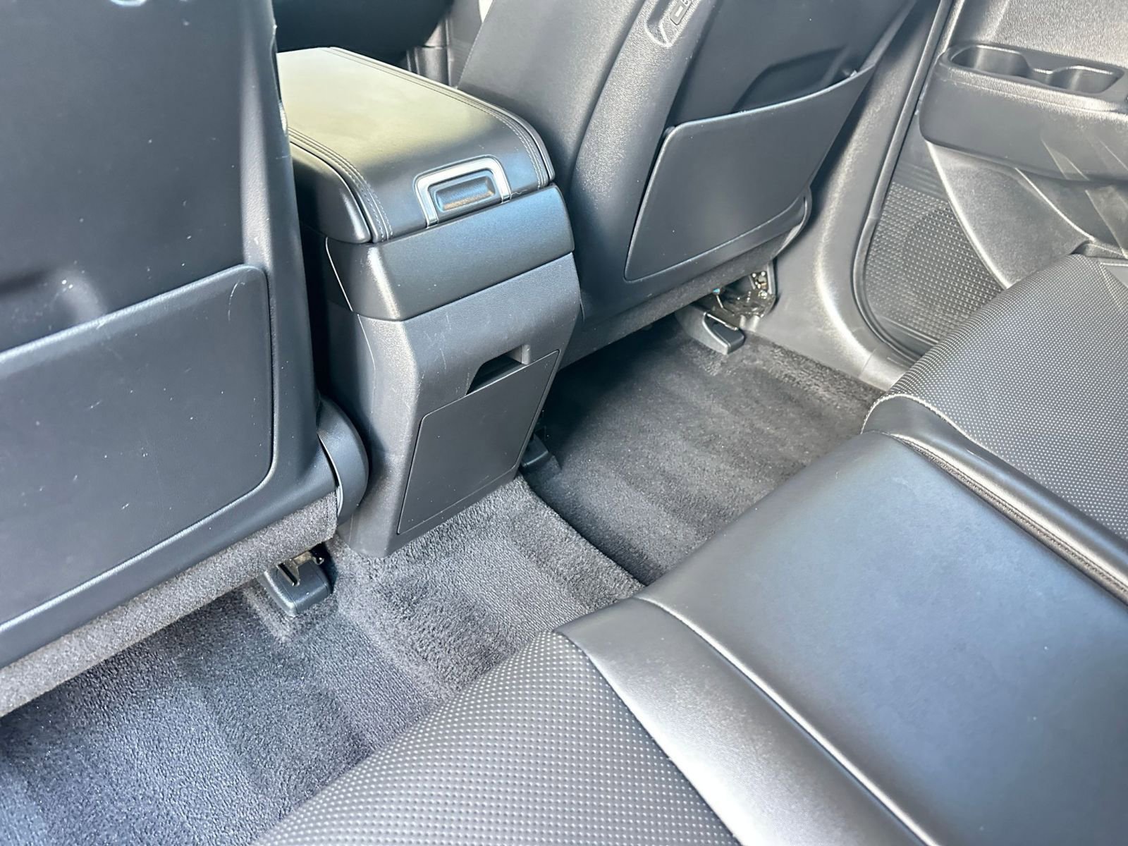 Thumbnail: 2025 Hyundai Santa Fe - 24