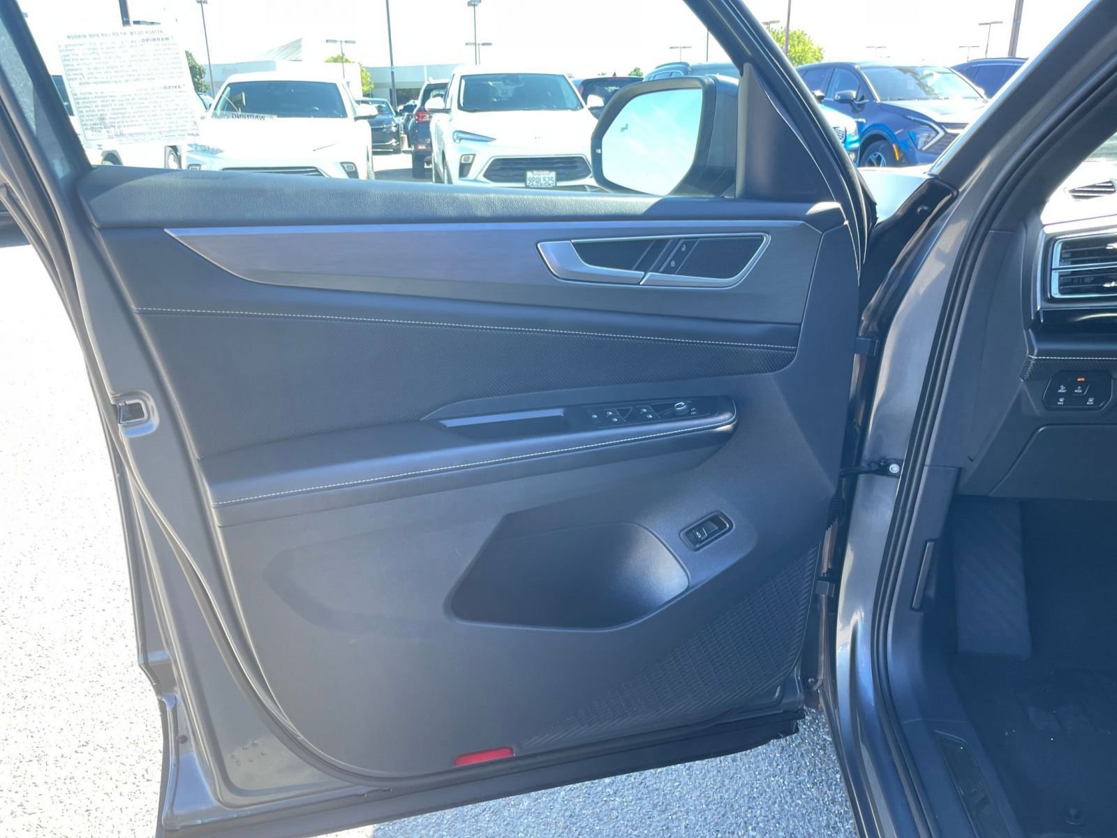 Thumbnail: 2025 Volkswagen Atlas - 18