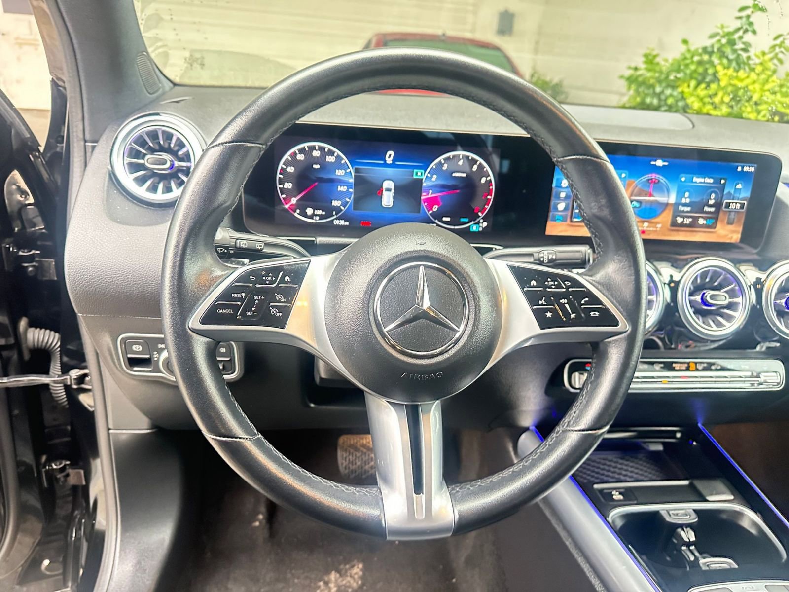 Thumbnail: 2025 Mercedes-Benz GLA - 28