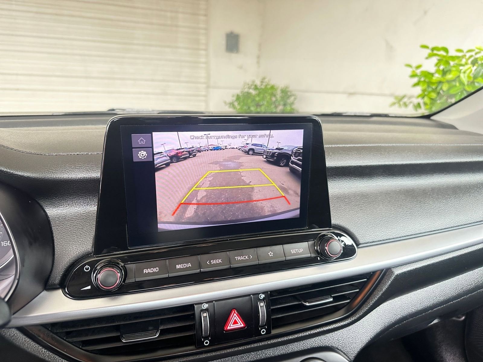 Thumbnail: 2024 Kia Forte - 17