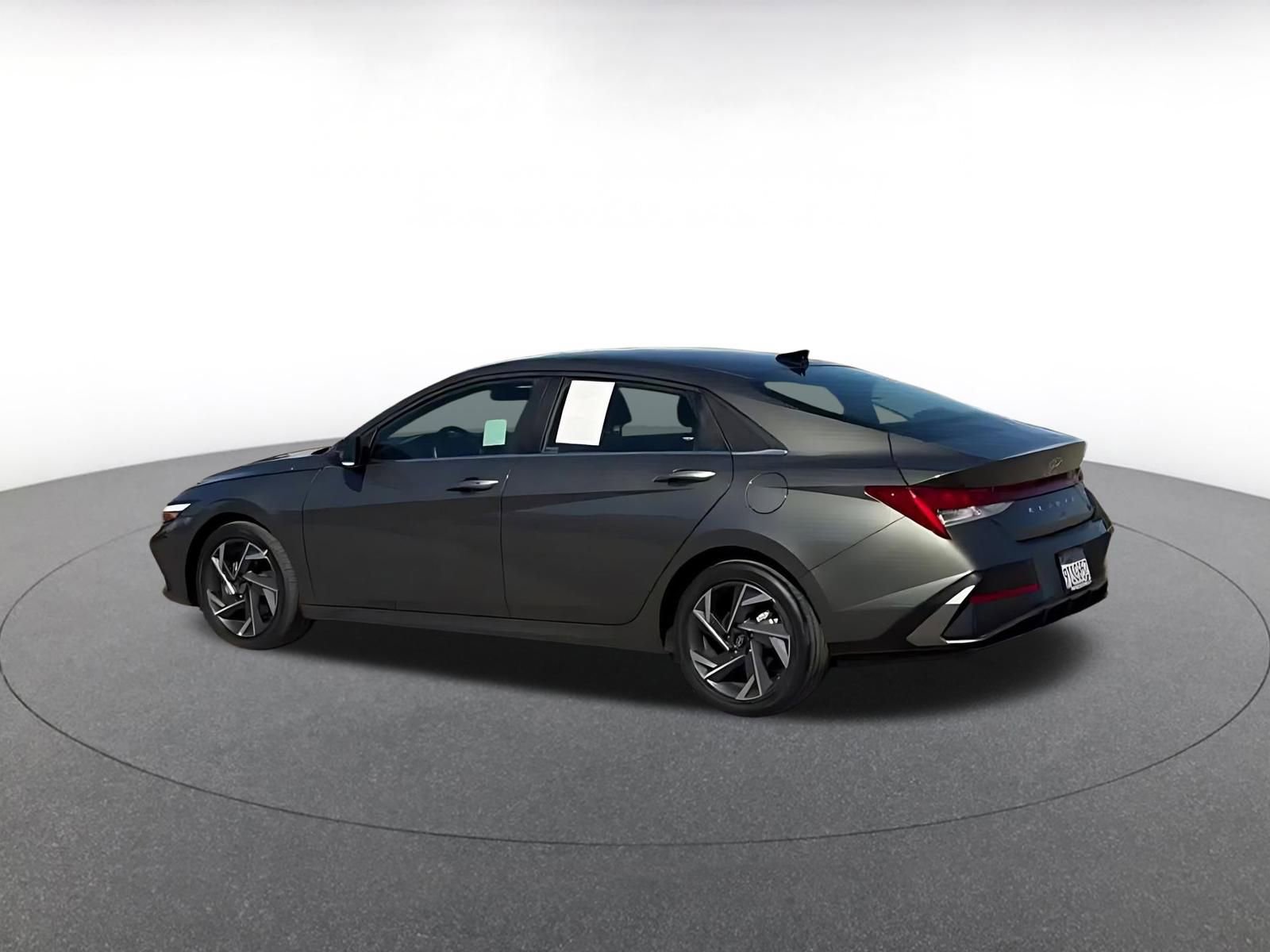 Thumbnail: 2025 Hyundai Elantra - 9