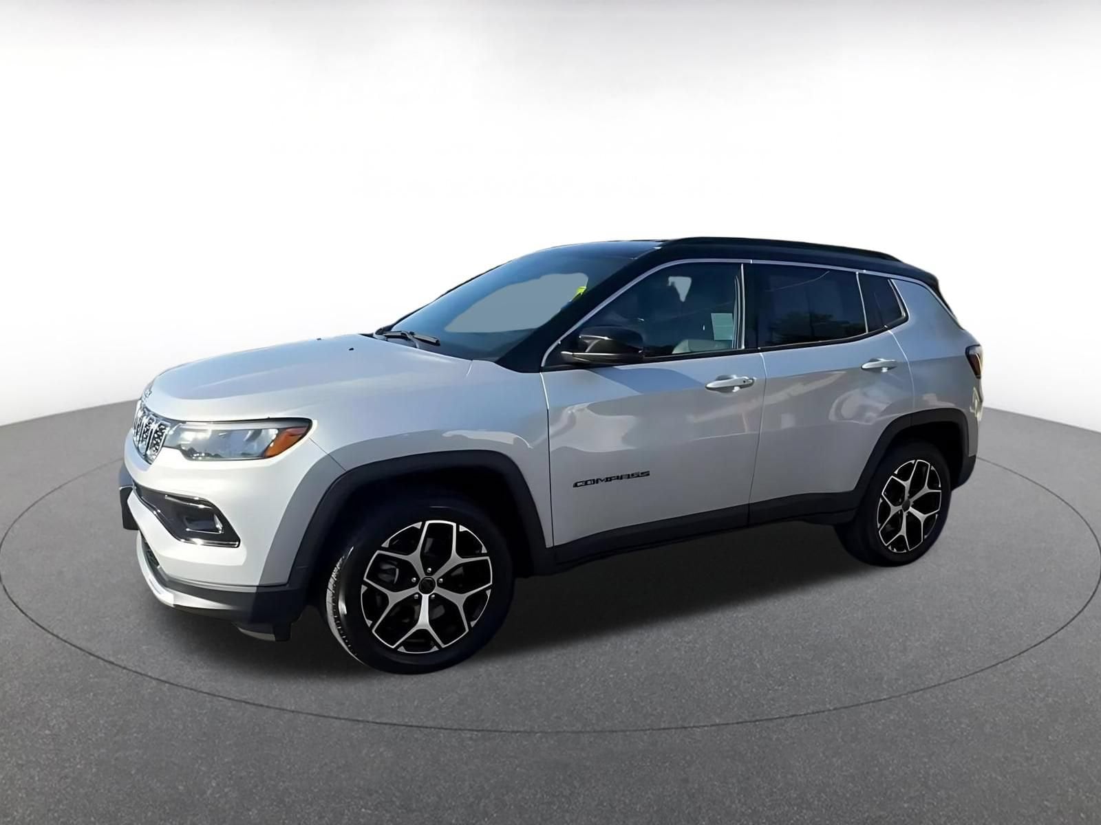 Thumbnail: 2025 Jeep Compass - 8