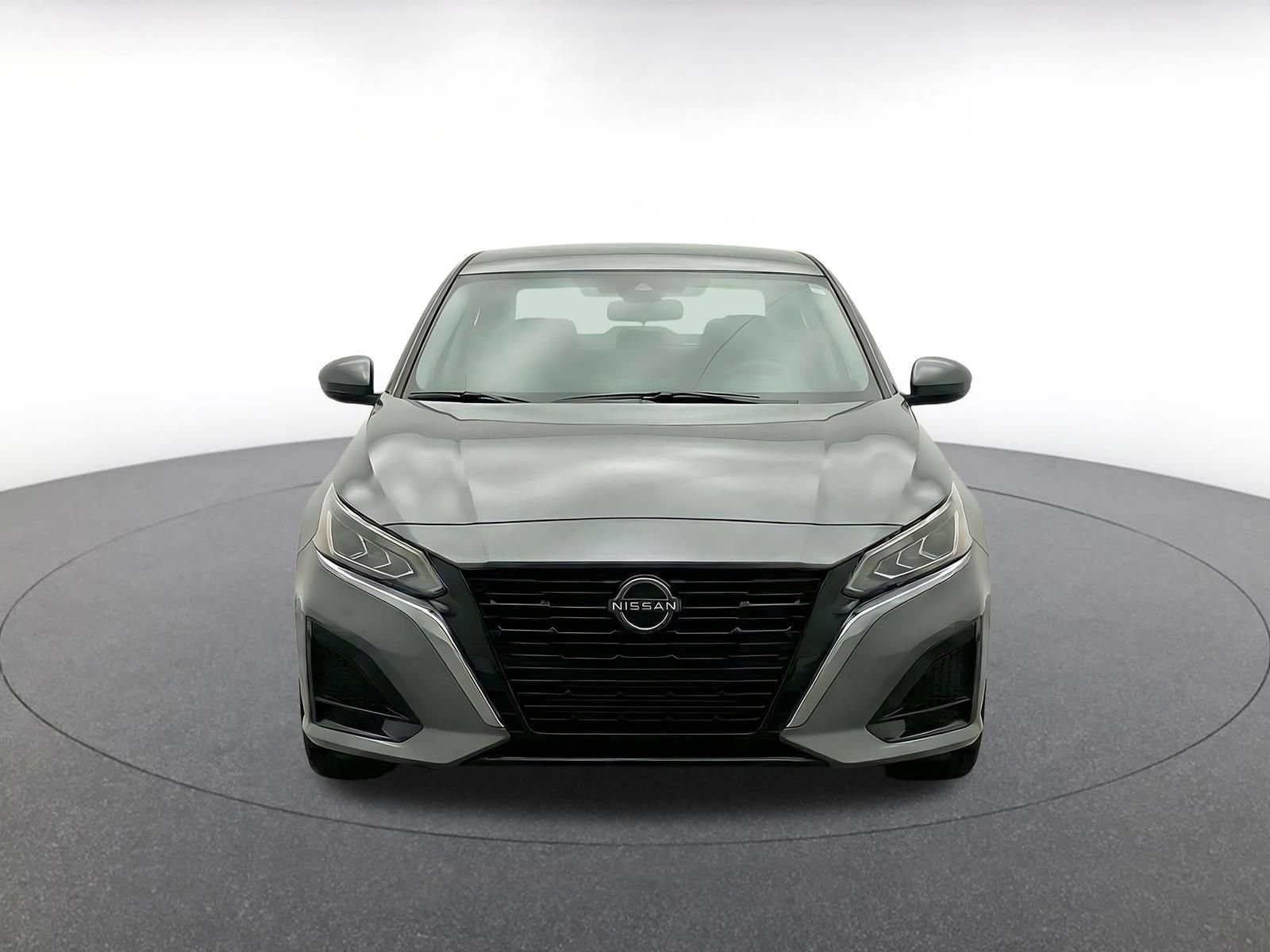 Thumbnail: 2025 Nissan Altima - 2