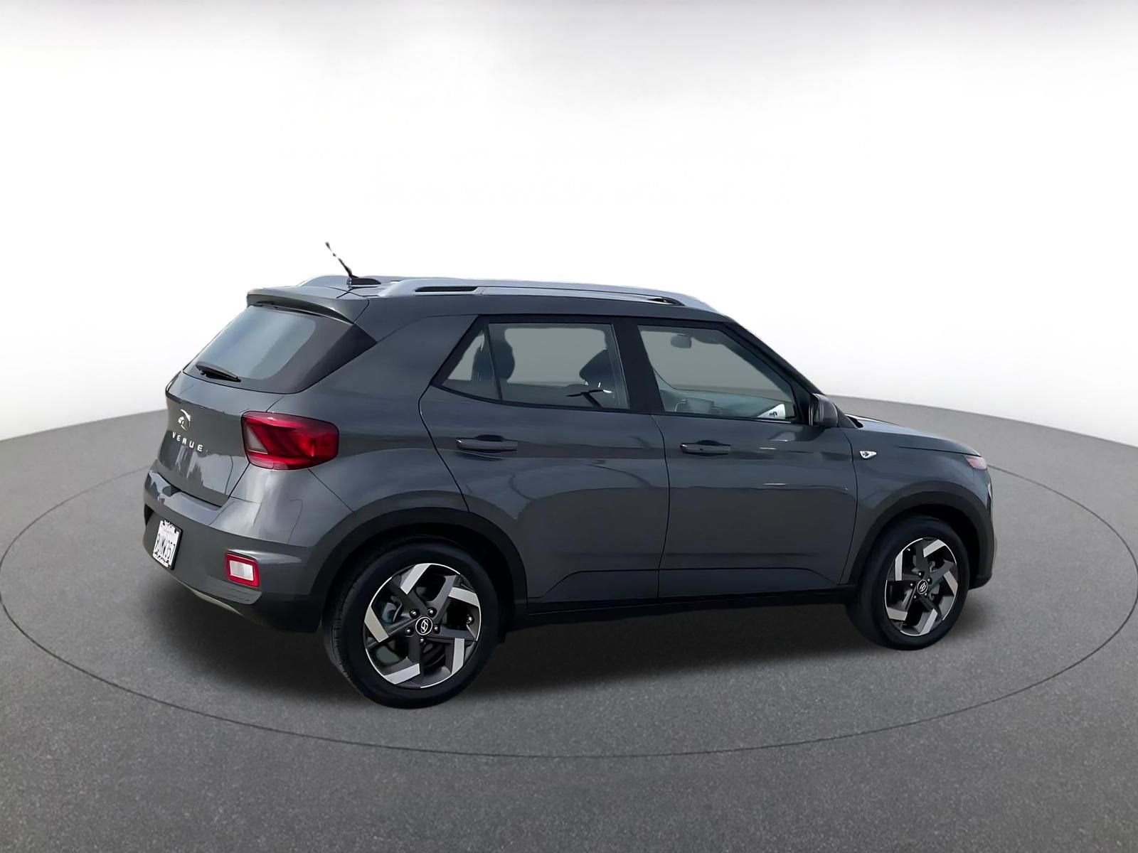 Thumbnail: 2025 Hyundai Venue - 15