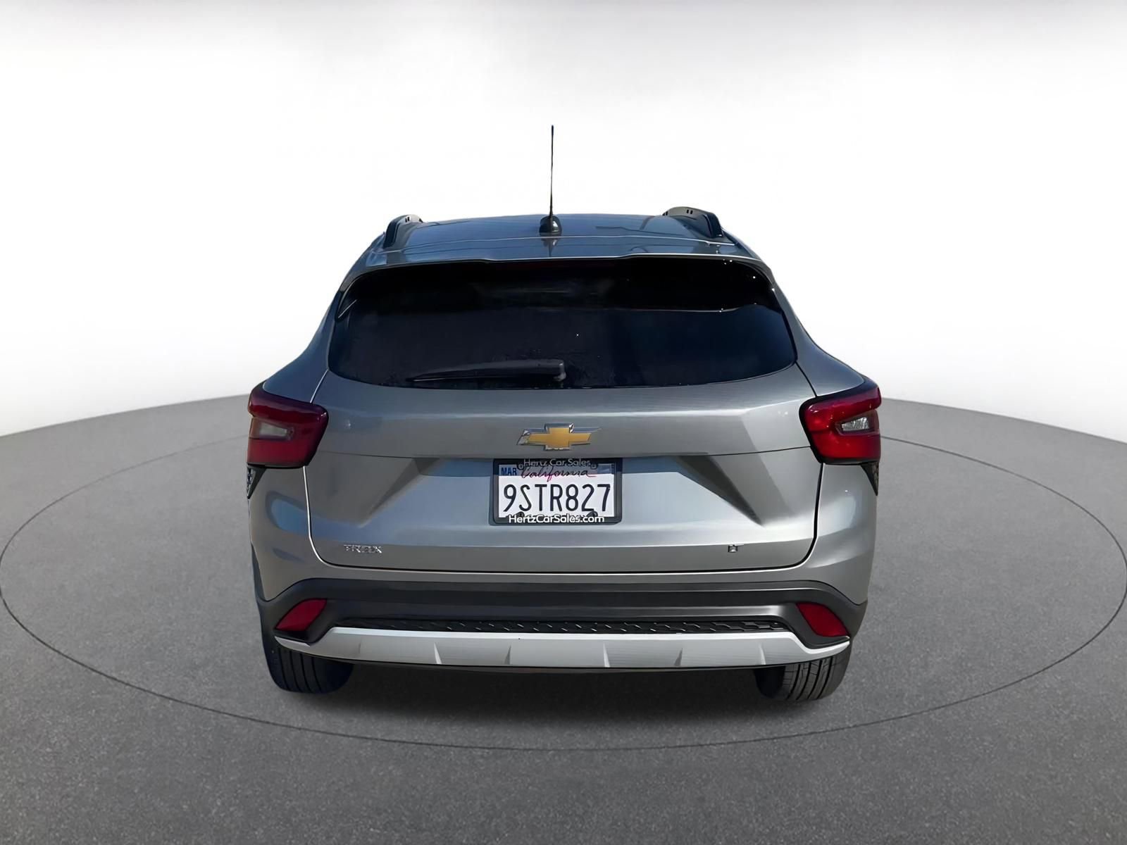 Thumbnail: 2025 Chevrolet Trax - 12