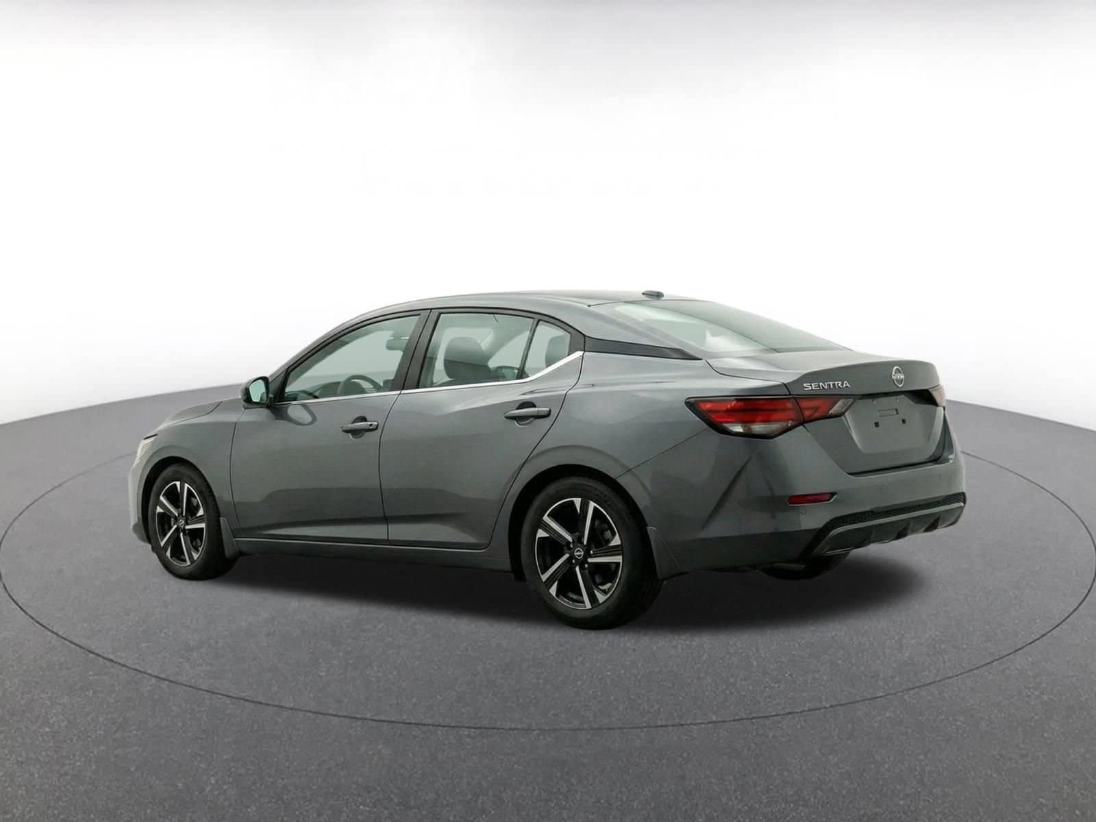 Thumbnail: 2025 Nissan Sentra - 5