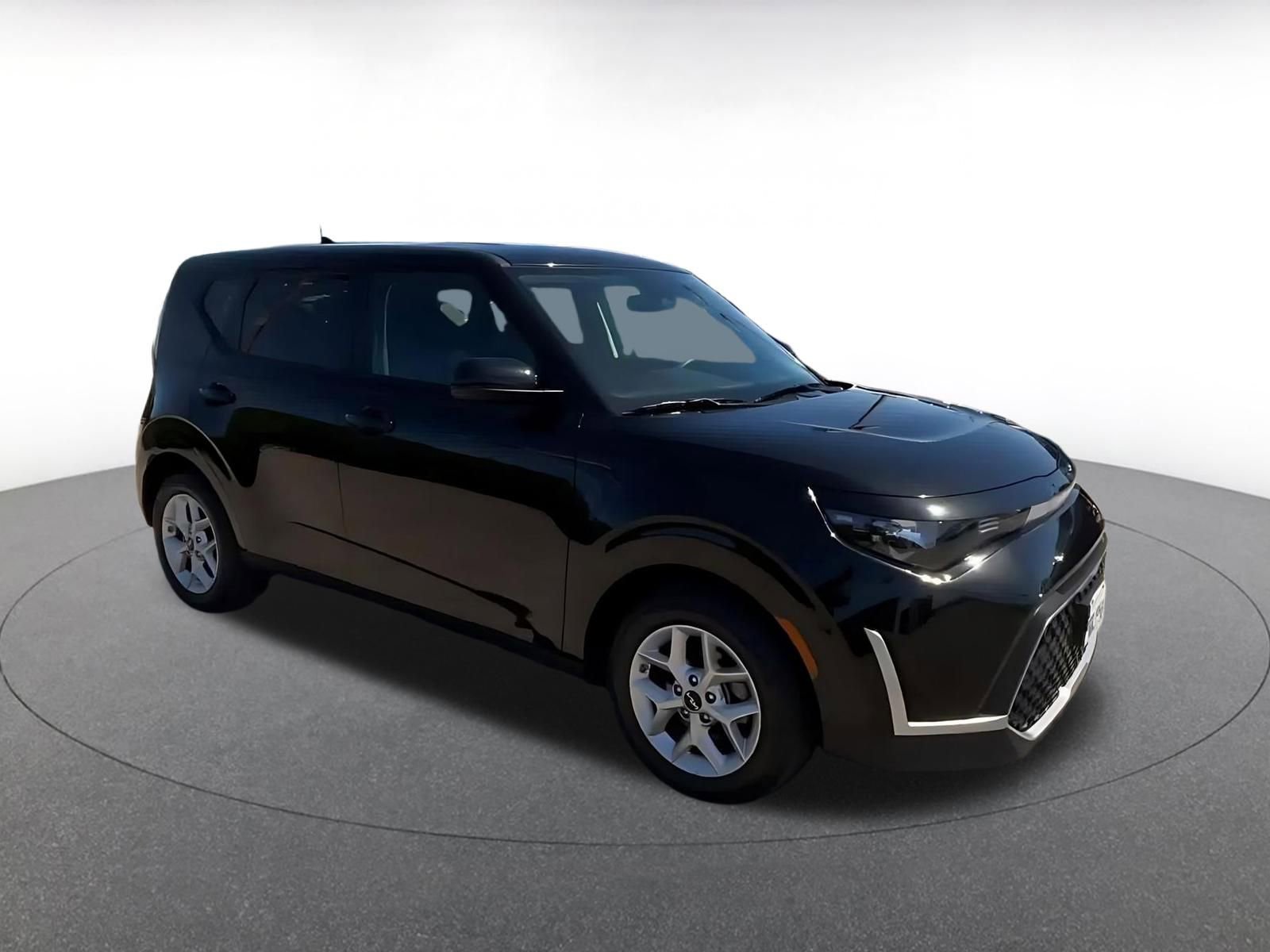 Thumbnail: 2025 Kia Soul - 2