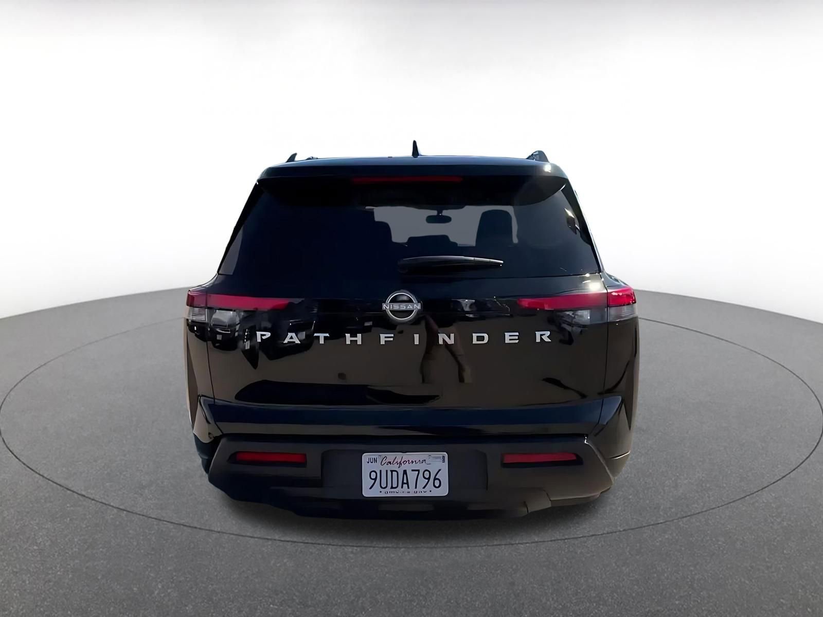 Thumbnail: 2025 Nissan Pathfinder - 12