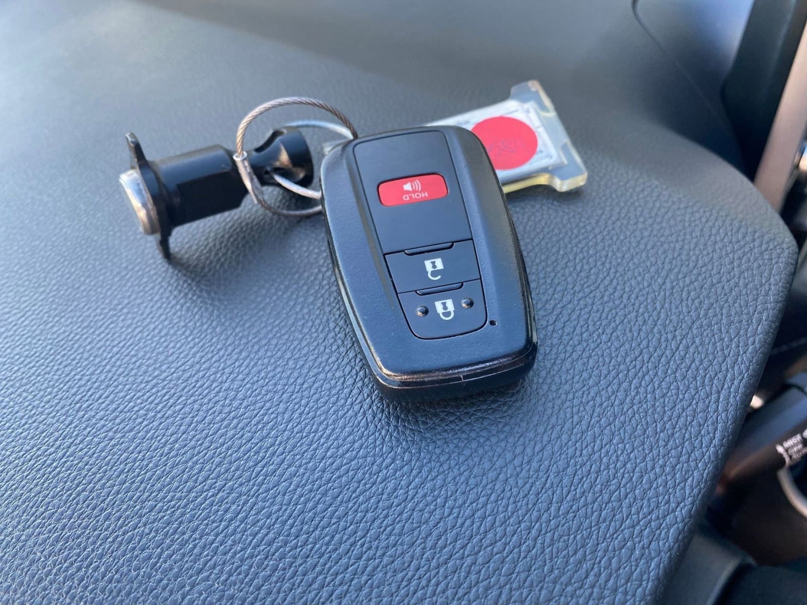 Thumbnail: 2025 Toyota RAV4 - 28