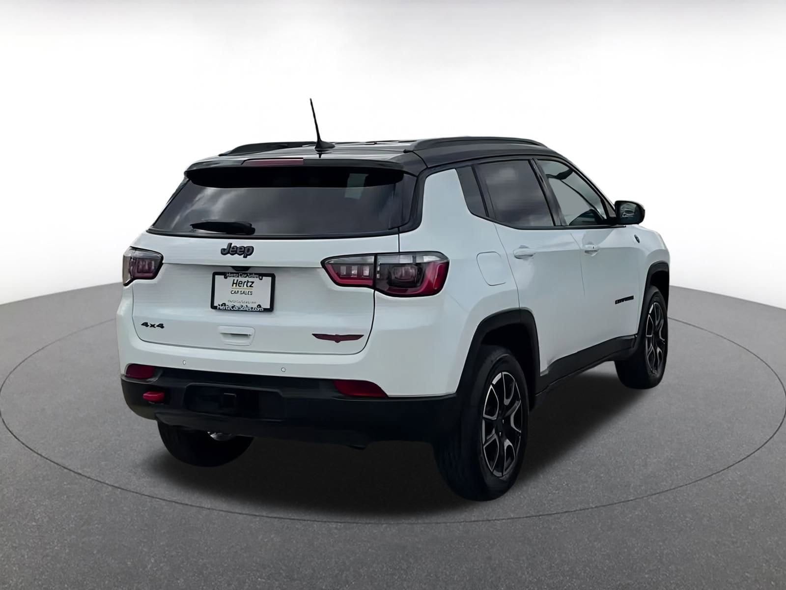 Thumbnail: 2025 Jeep Compass - 14